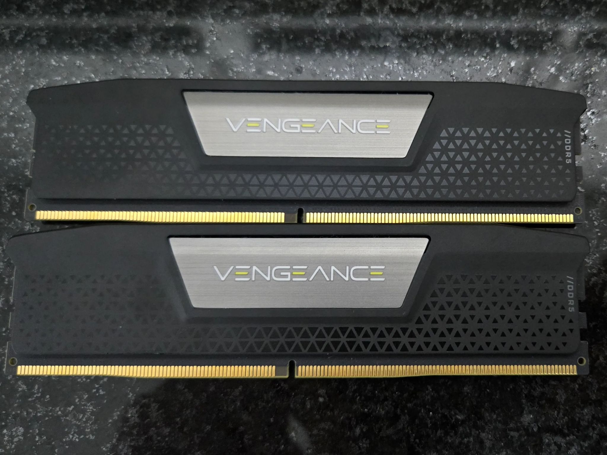 Corsair Vengeance 32GB (2 x 16GB) DDR5 Memory (CMK32GX5M2B5600C36)