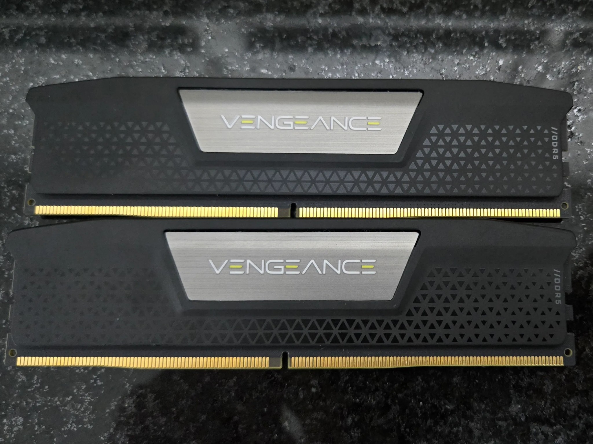 Corsair Vengeance 32GB (2 x 16GB) DDR5 Memory (CMK32GX5M2B5600C36)
