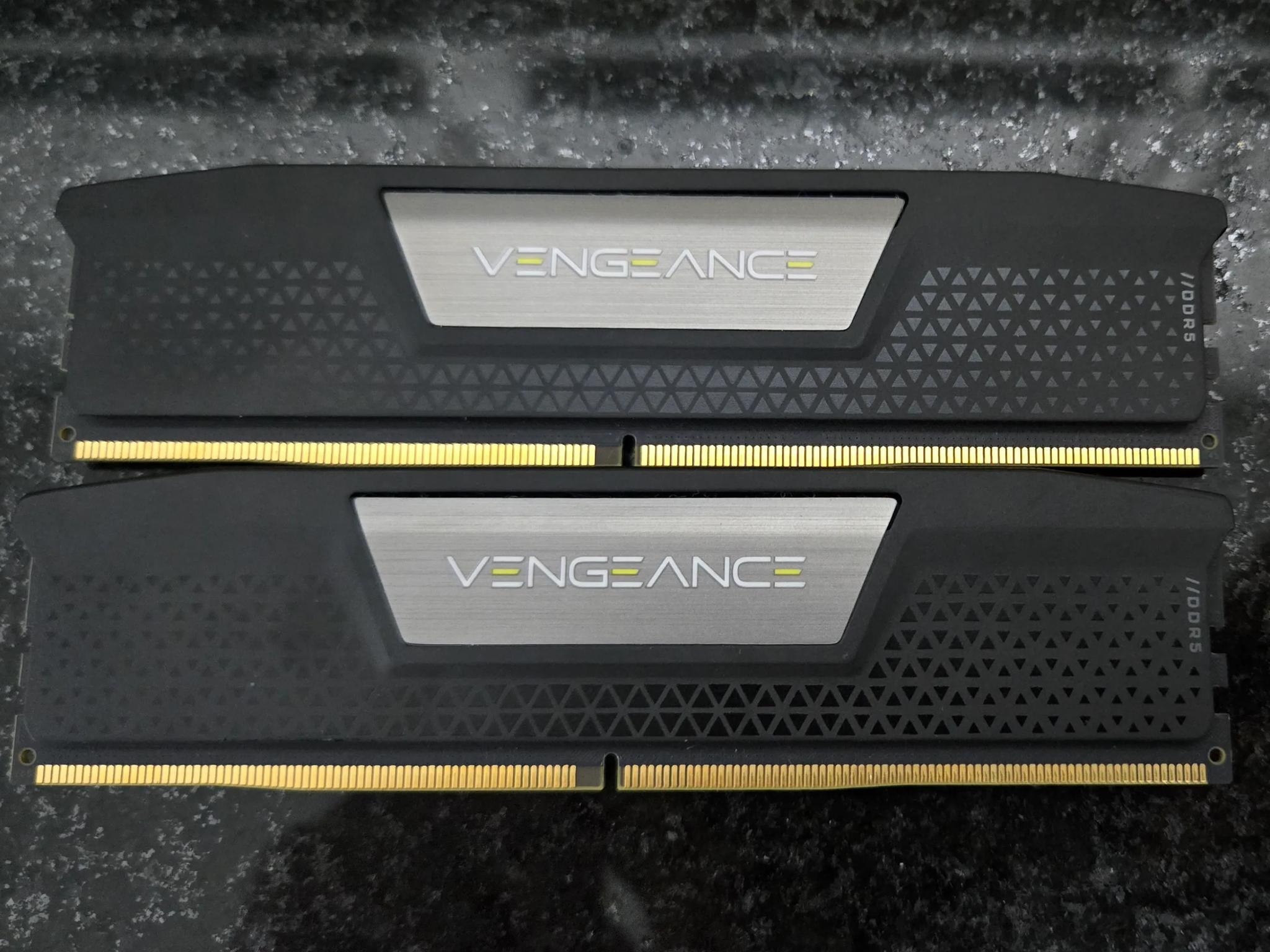 Corsair Vengeance 32GB (2 x 16GB) DDR5 Memory (CMK32GX5M2B5600C36)