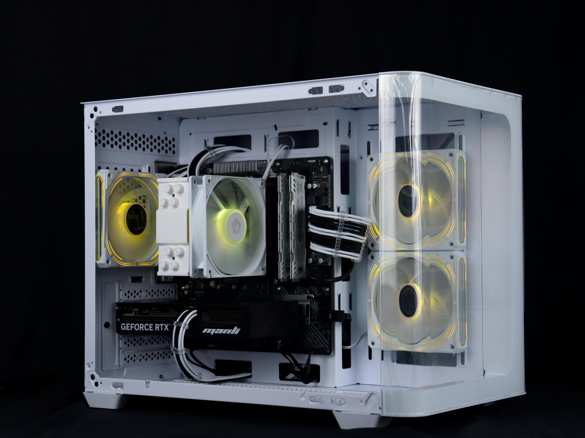 🧊❄️🧊 White Gaming PC – RTX 5060, Ryzen 5 5600, 16GB RAM, 1TB SSD - WiFi 🧊❄️🧊