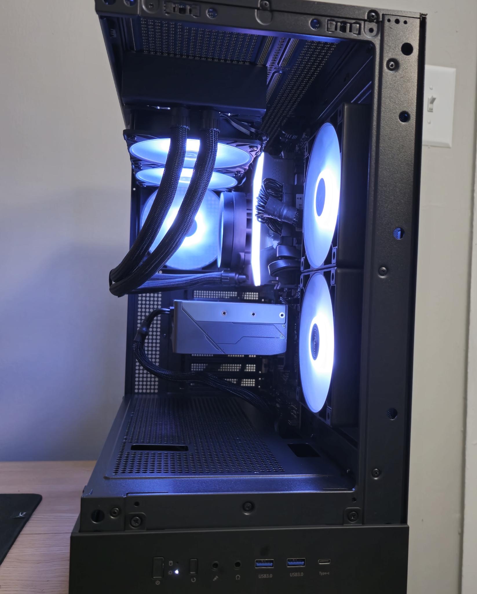 ⬛Onyx⬛ RTX 4070 Super ⬛ Ryzen 7 7700X ⬛ 32GB DDR5-6000 ⬛ 2 TB SSD
