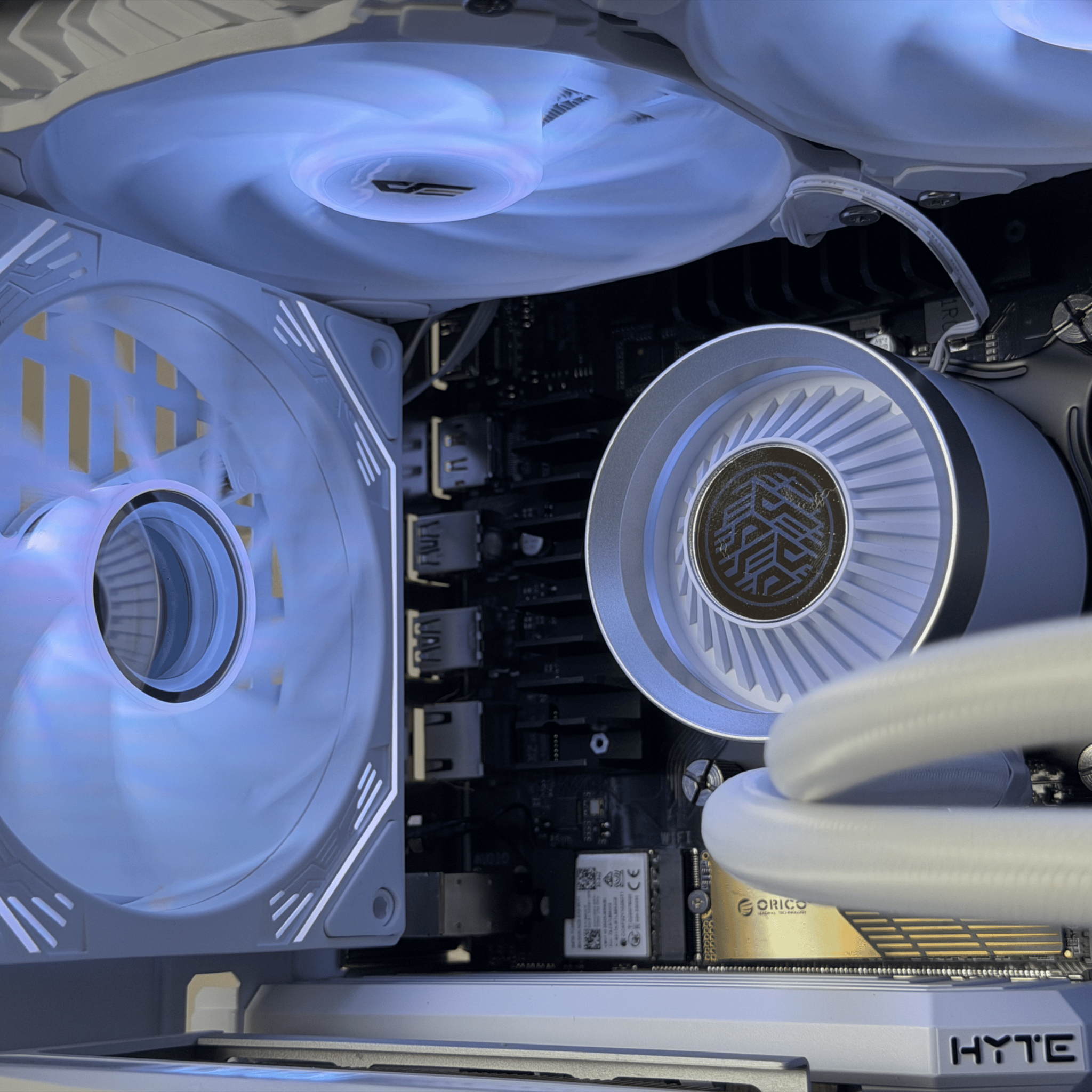 ⚪️ 4k Gaming & Streaming PC  ⚪️ | RTX 5070 ti | RYZEN 9 7945hX | 32GB RAM  | 2TB SSD |