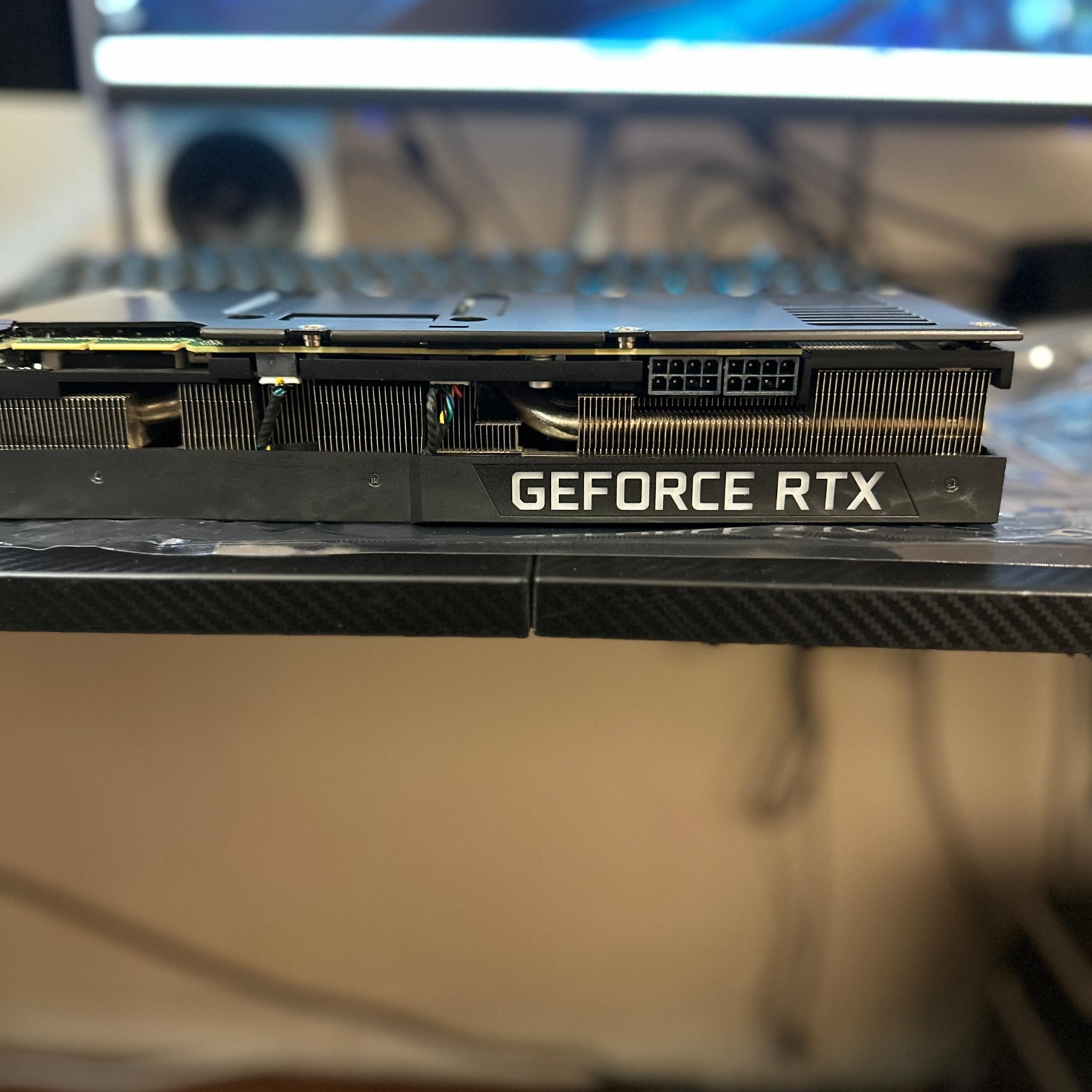 DELL ALIENWARE OEM NVIDIA GeForce RTX 3090 24GB GDDR6 Graphics Card GPU