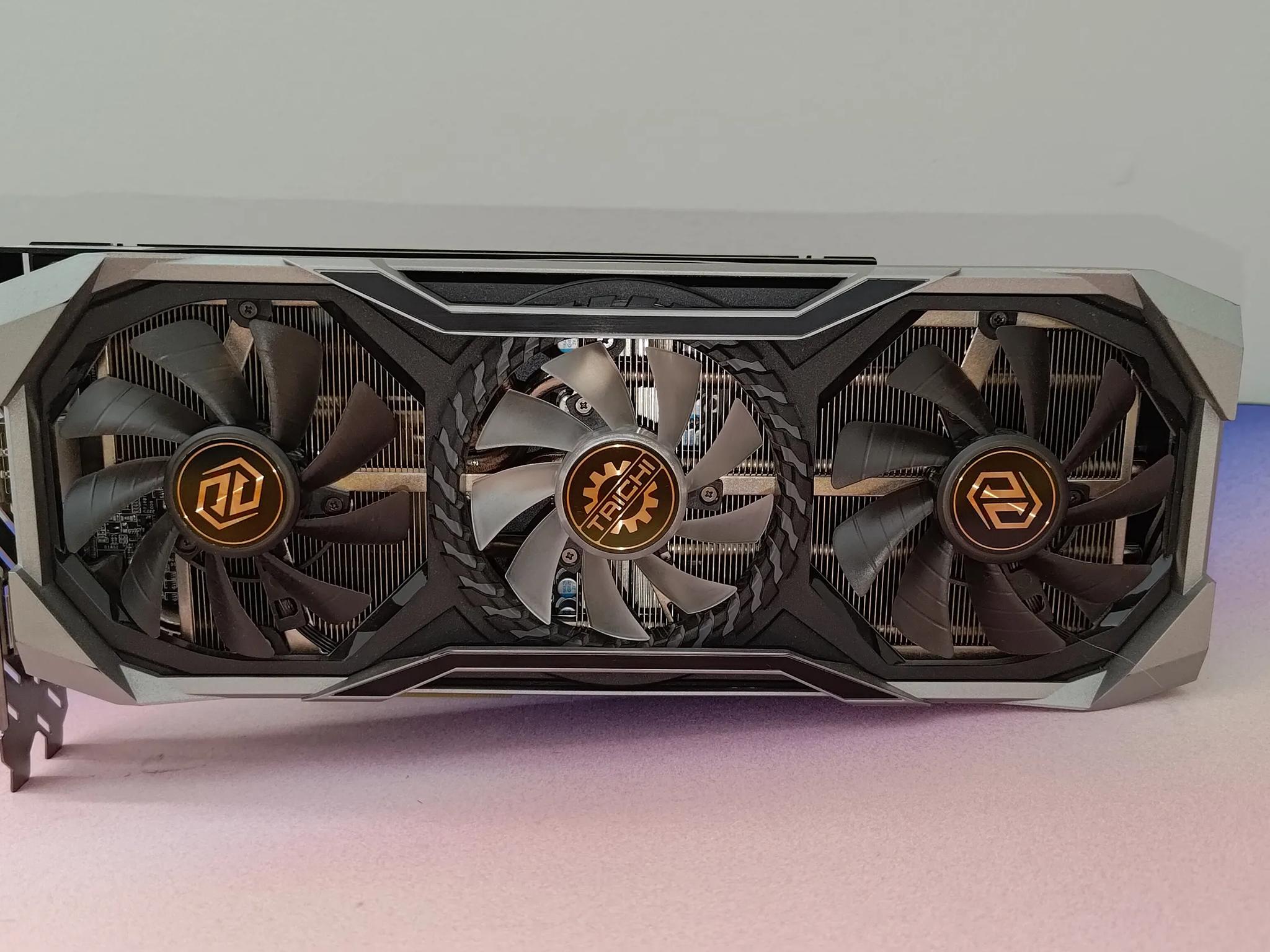 ASRock Taichi RX 5700XT