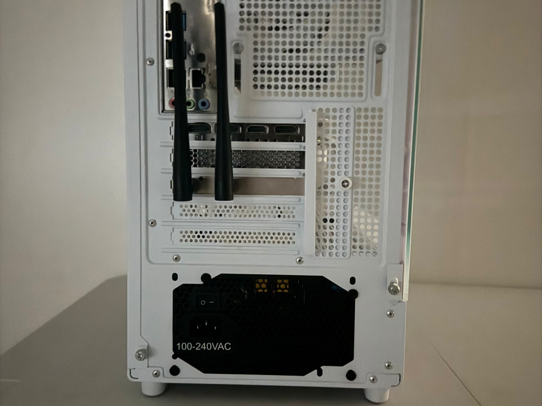 ALL white rtx 4060 gaming pc 32gb of ram ddr4 ALL NEW parts 1tb ssd
