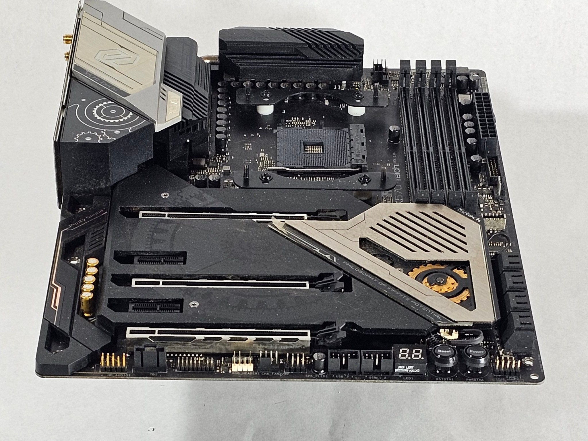 X570 AM4 DDR4 WIFI ATX ASROCK Taichi Motherboard