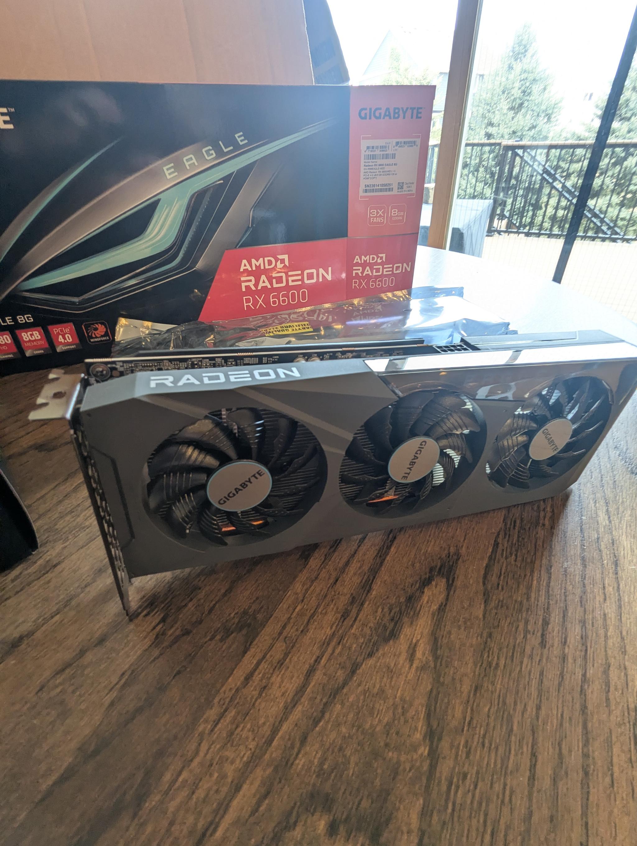 Gigabyte EAGLE Radeon RX 6600