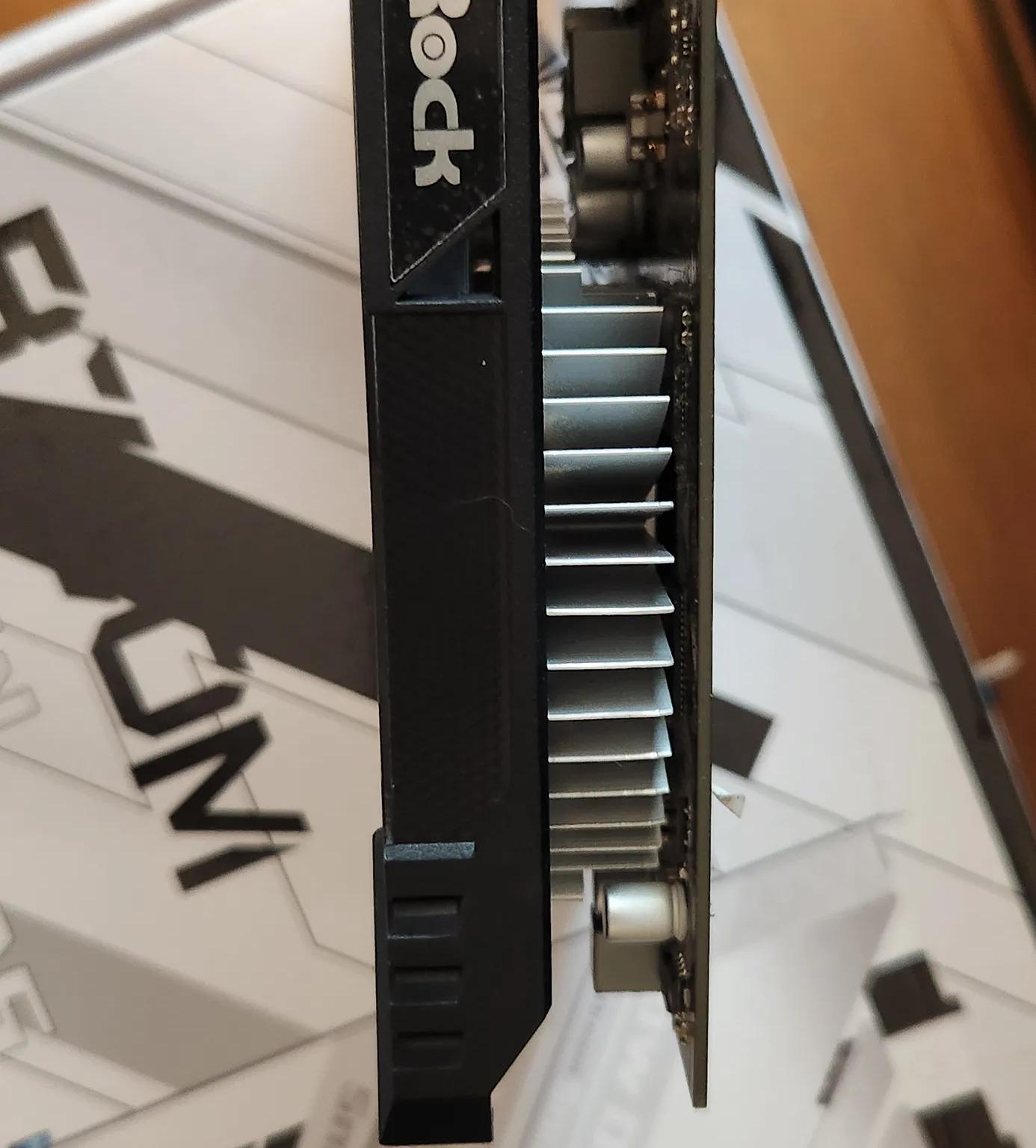 *DEAD* Asrock Phantom Gaming Rx 550