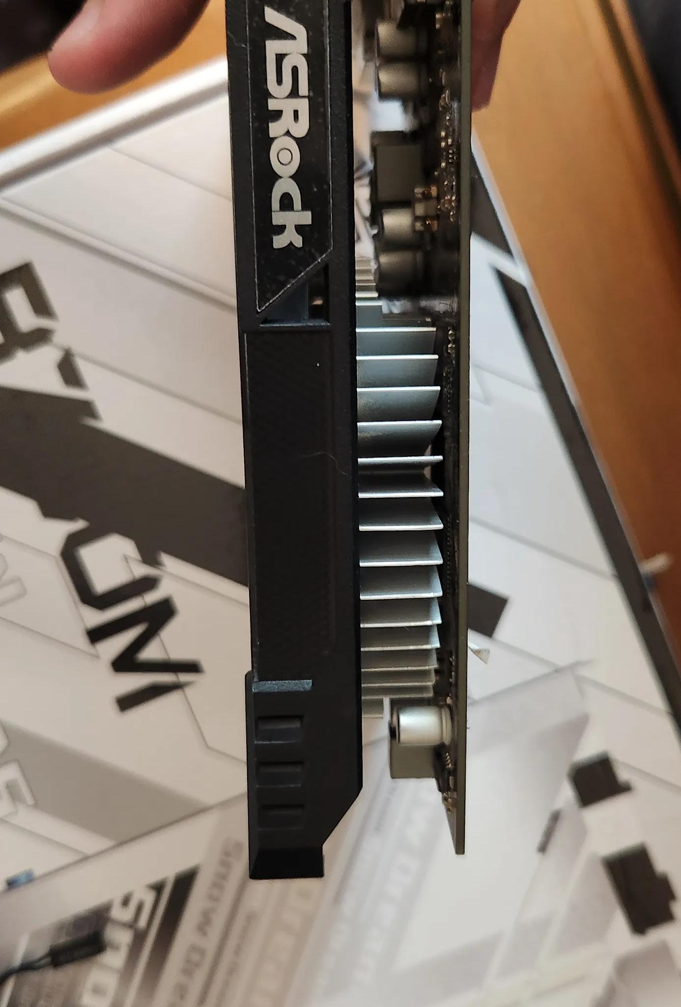 *DEAD* Asrock Phantom Gaming Rx 550