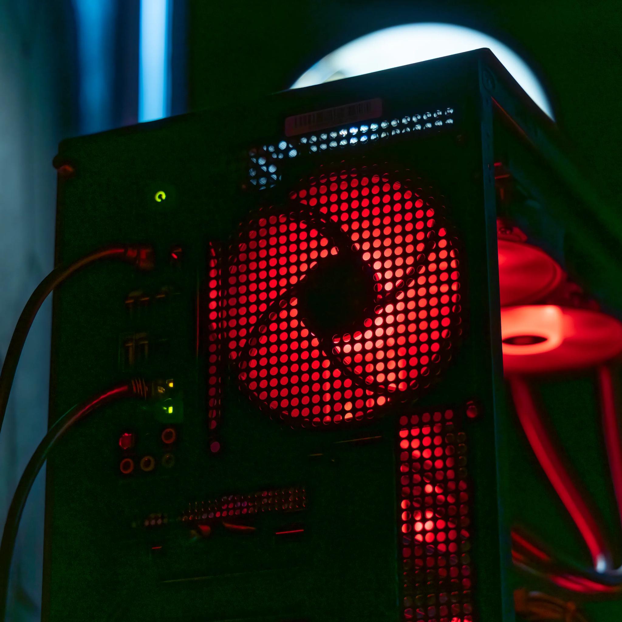 🔥 Inferno 🔥 AMD RX 6750 XT / AMD R7 5700X3D / 1TB NVME / 32GB DDR4 RAM / 240 AIO / Windows 11 Pro