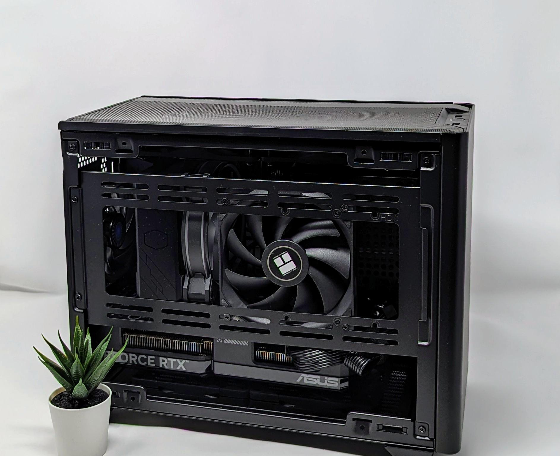 Minimalist Power ITX | RTX 4070 | Intel i5-12600K | 32gb RAM | 4TB Gen 4 NVMe SSD