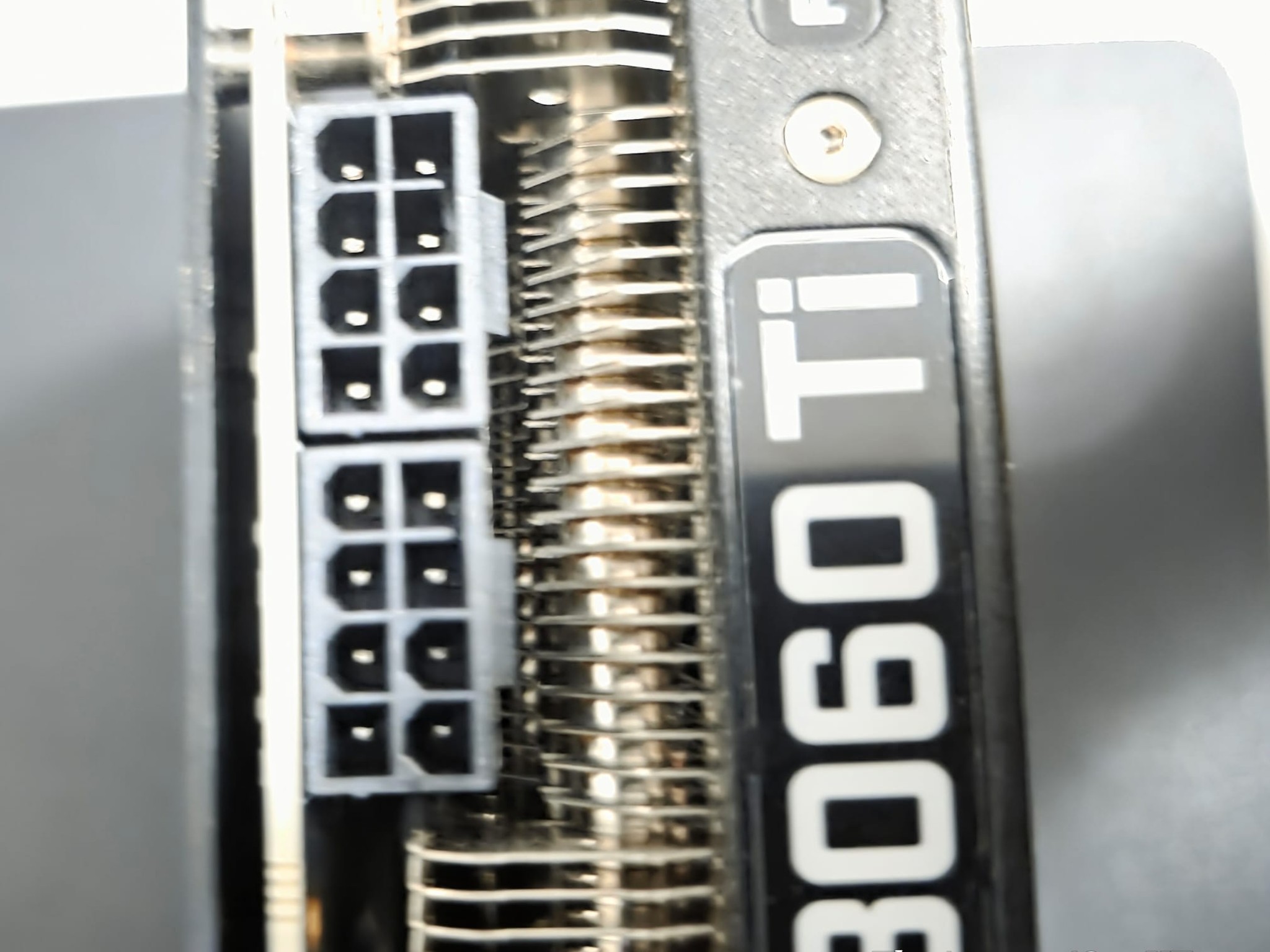 EVGA FTW3 ULTRA 3060 TI USED ONLY IN A GAMING PC