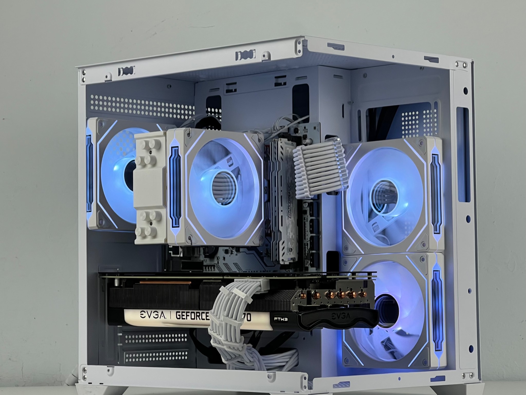 🧊White Gaming PC | RTX 3070 | Ryzen 5 5600 | 1TB SSD | 32GB RAM | 🧊