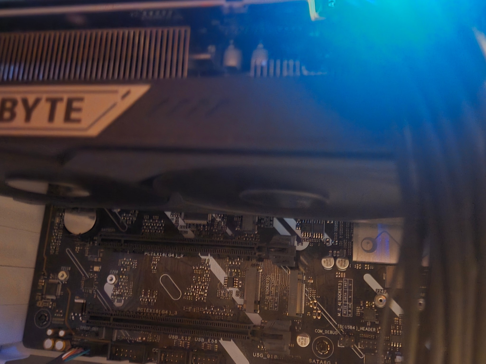 GIGABYTE GeForce RTX 5080 GAMING OC 16G