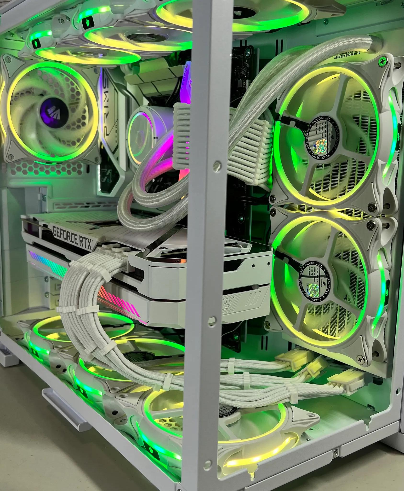 Snow Edition - Intel 13600KF Asus ROG Strix RTX 3080 32GB DDR5 RAM 2TB M.2 Win 11 Pro
