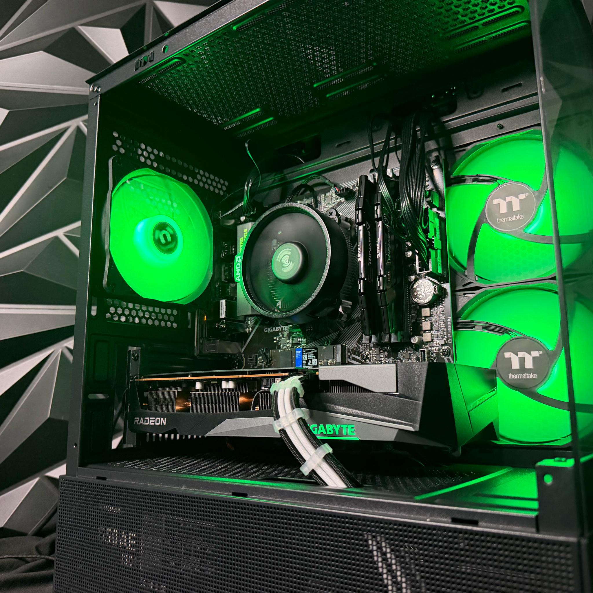 🐑🖤 BLACK SHEEP 🖤🐑 Ryzen 5 5500| RX 7600| 16 GB DDR4| 1.25 TB NVMe| 650W PSU
