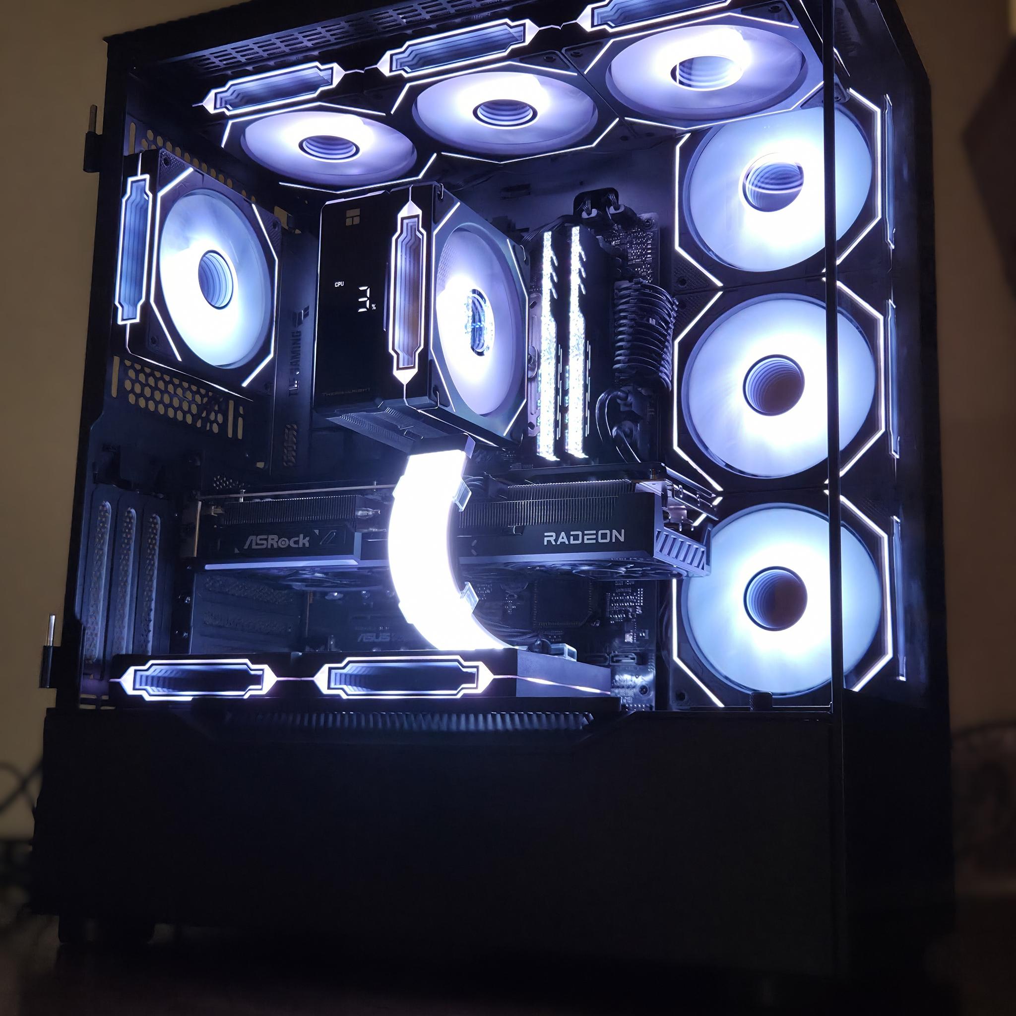 Dynamo!⚡– Ryzen 5 9600X • RX 9070 • 32GB DDR5 6000 • Temp Display • 1440p Gaming PC