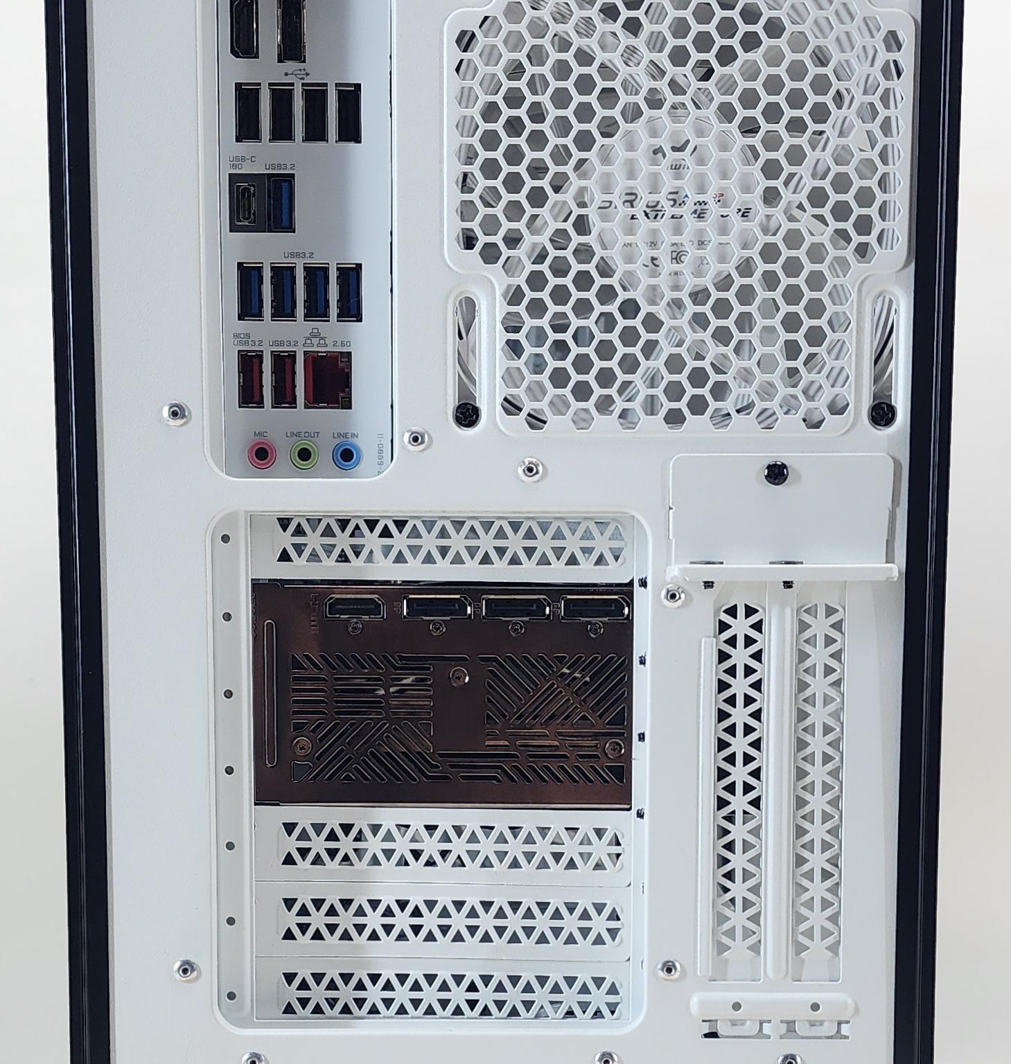 Gaming PC Ryzen 7 7800X3D 32GB RAM 2TB SSD RTX 5070 Ti 16GB Windows 11 Computer