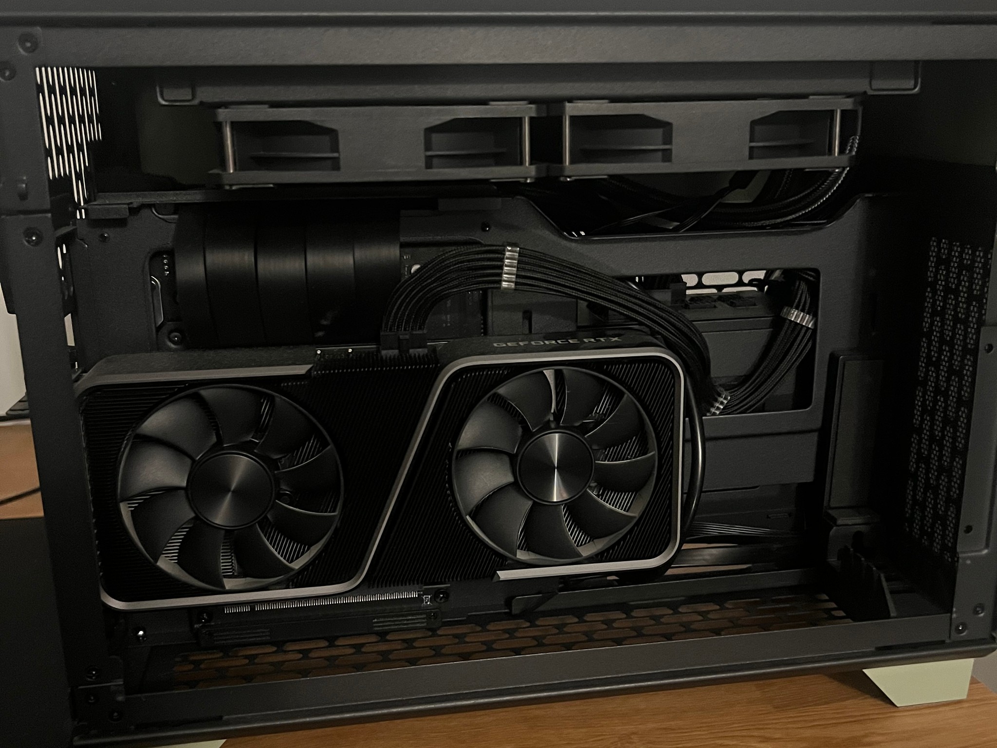 SFF 7800X3D Powerhouse