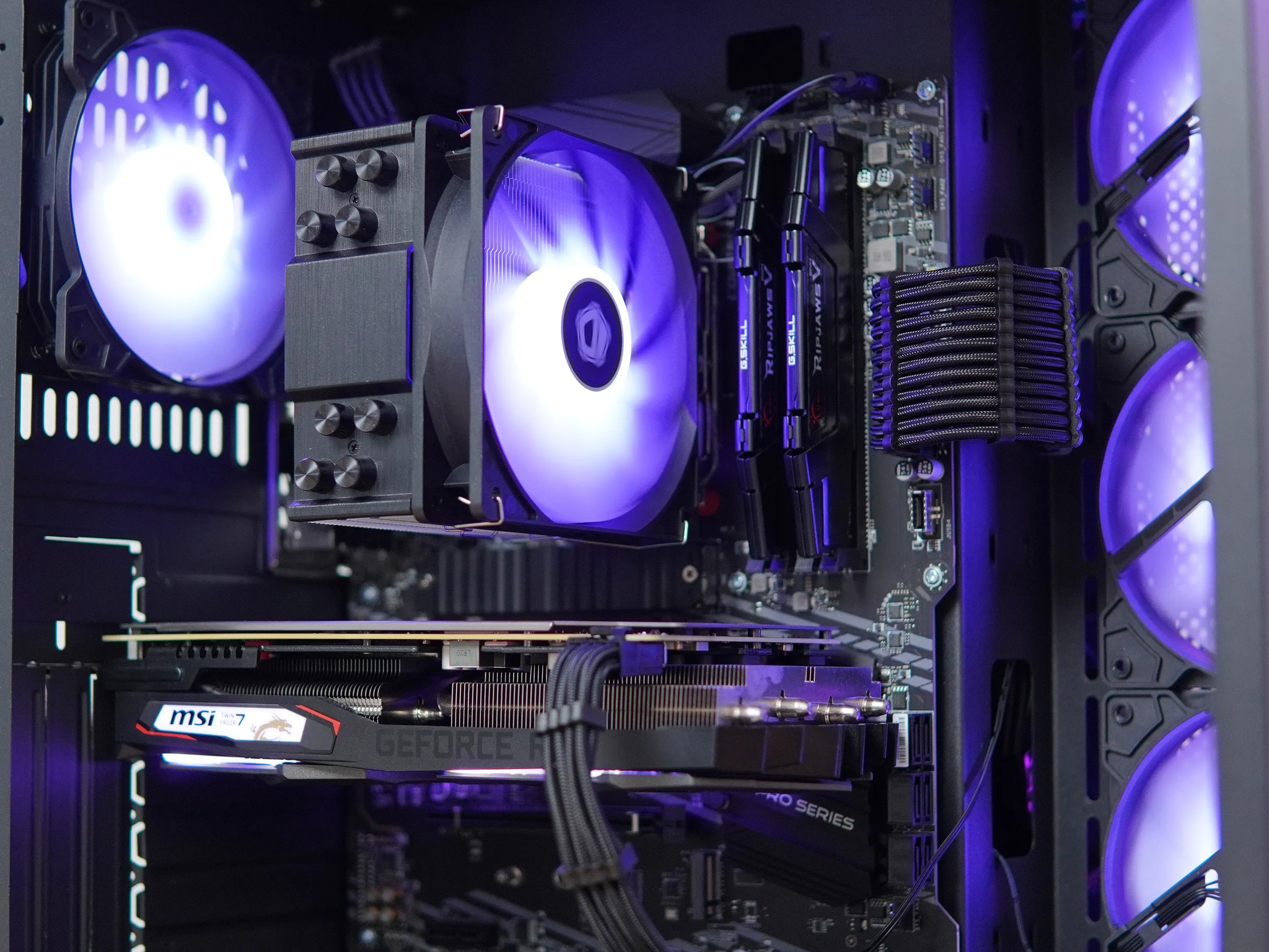 Gaming Pc (Ryzen 5 + Rtx 2060 + 16gb Ram)
