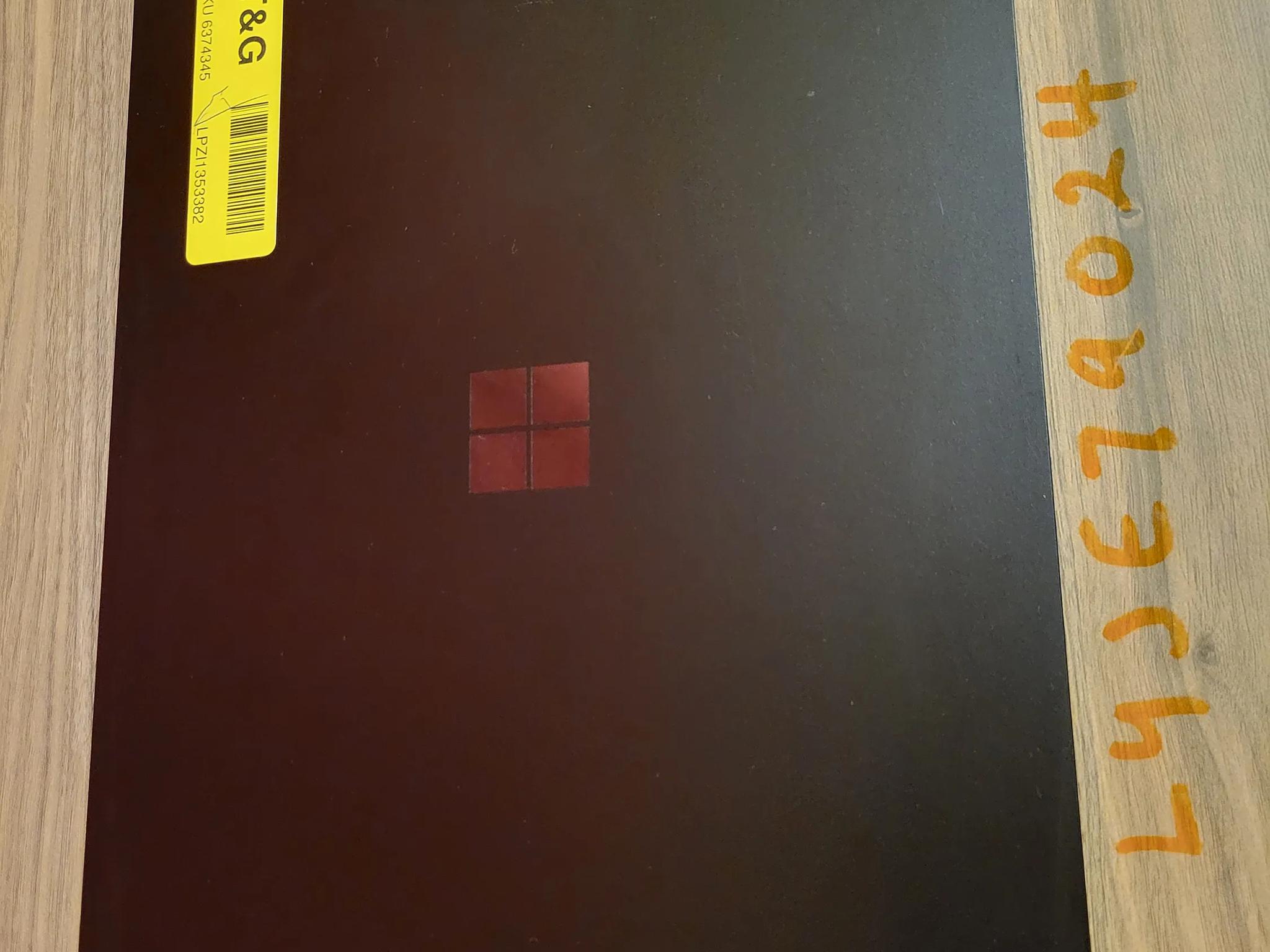 Microsoft Surface Laptop 3 - 256gb ssd - 13.5" 2k touch screen - intel i5-1035G7