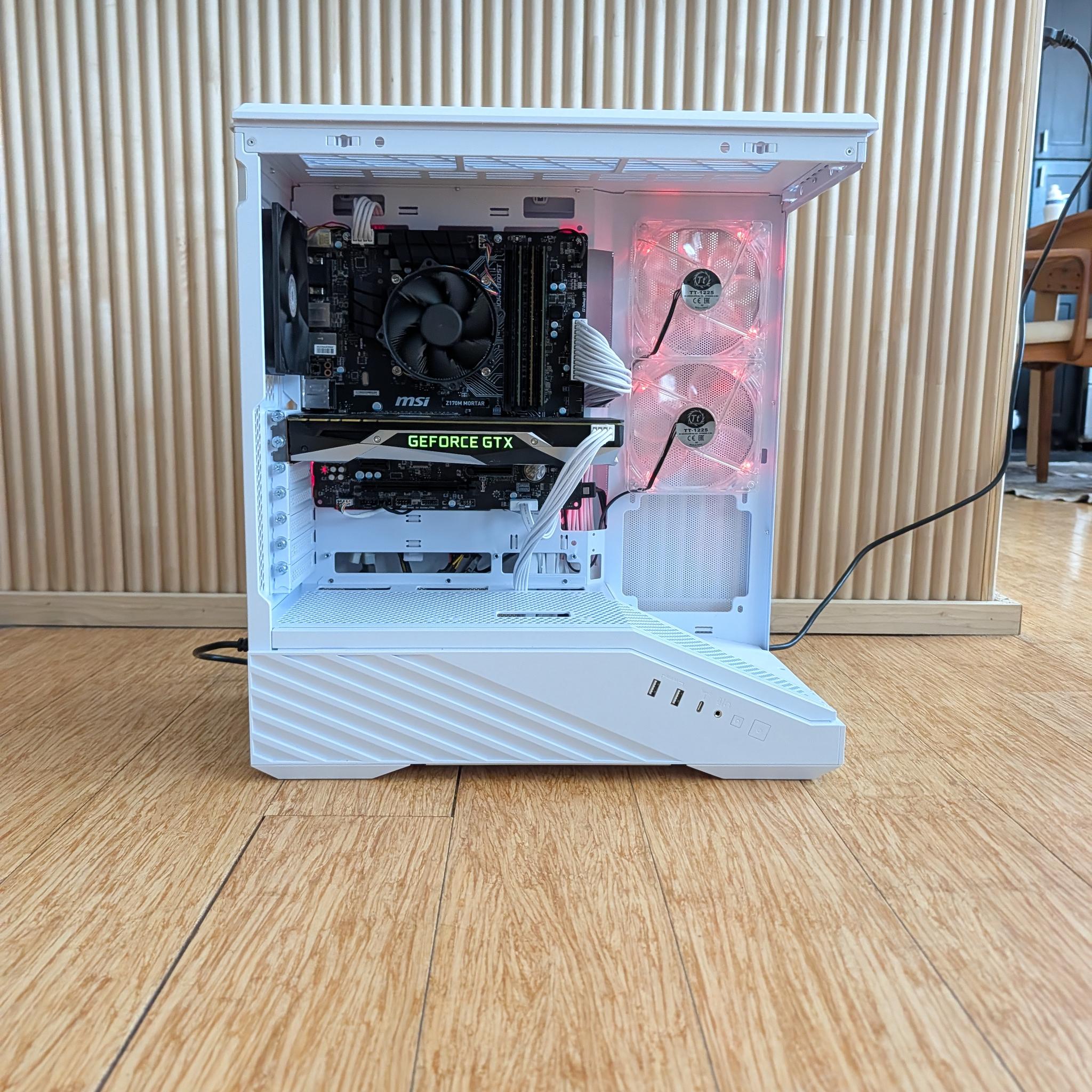 Custom I7 Gaming PC | GTX 1080 | I7 6700 | 16GB | 256GB |