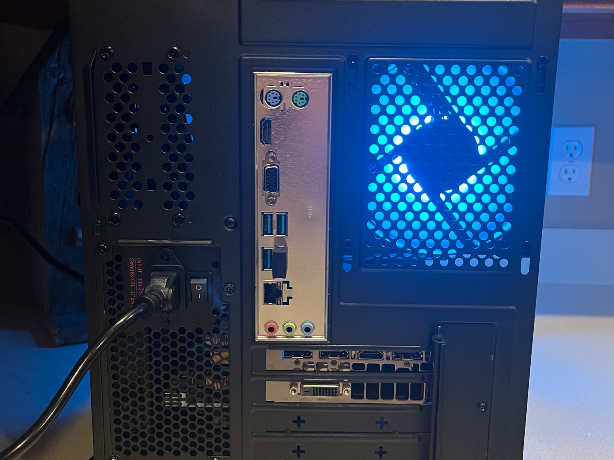 Am4 Gaming Pc (Ryzen 5 2600, Gtx 1070)