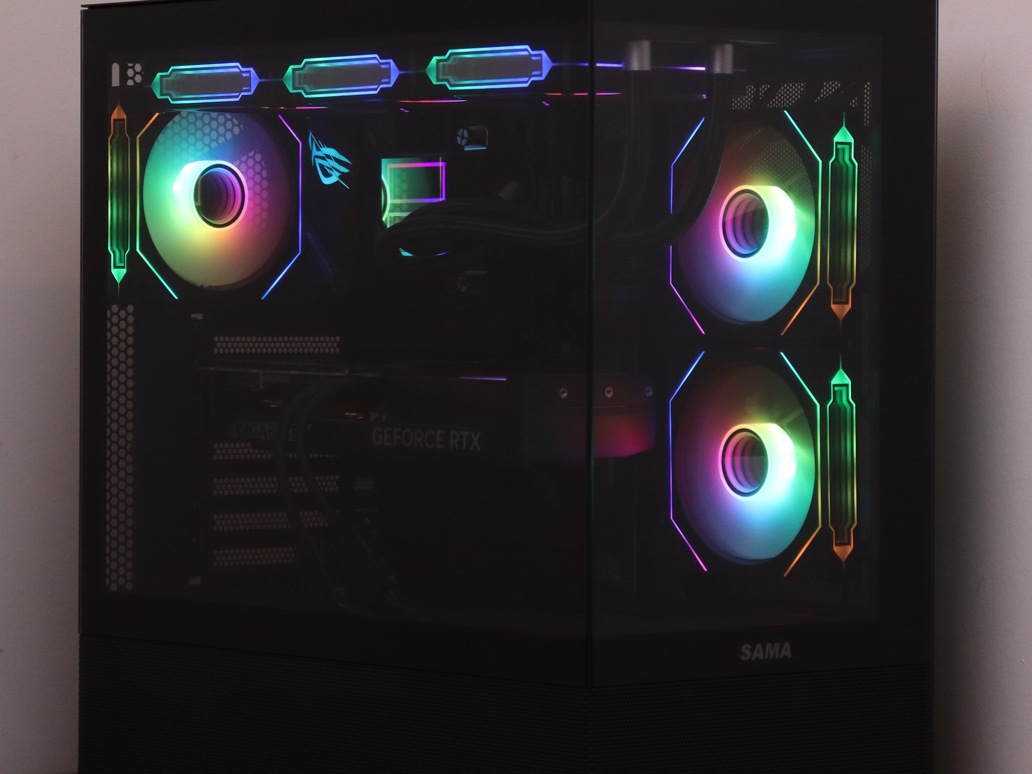 Water Cooled Gaming PC | Ryzen 7 - RTX 5070