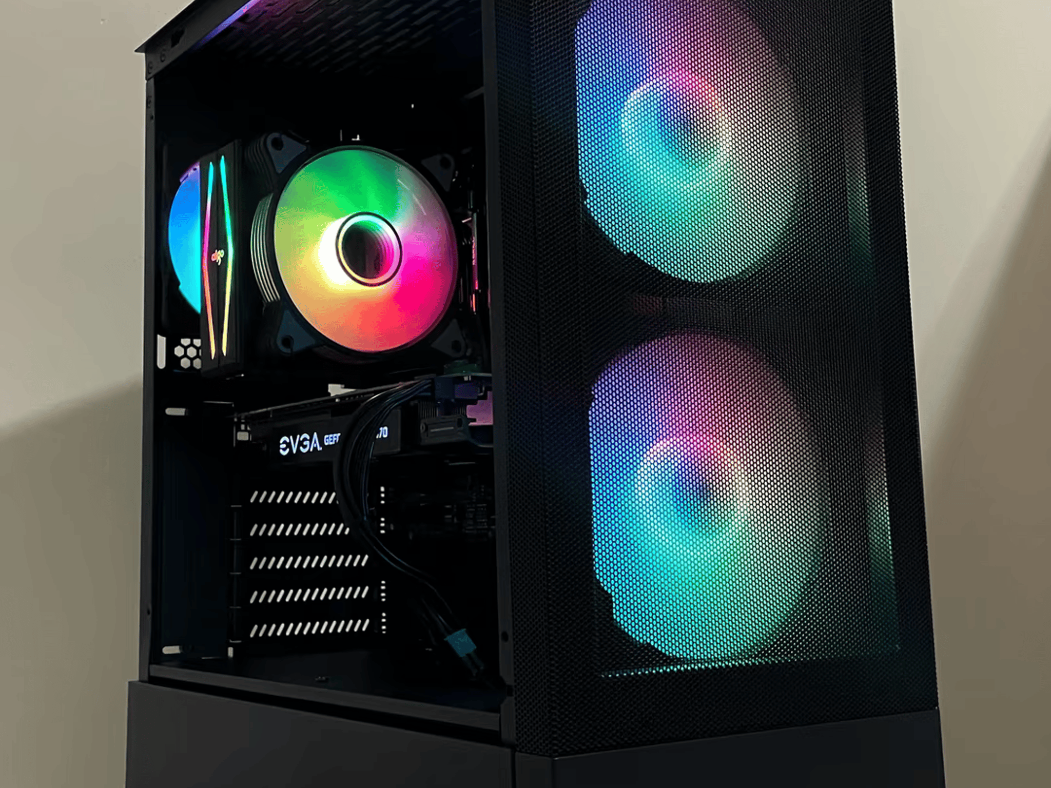 Royal Lavender / Gtx 1070 8gb, Intel 10th Gen PC