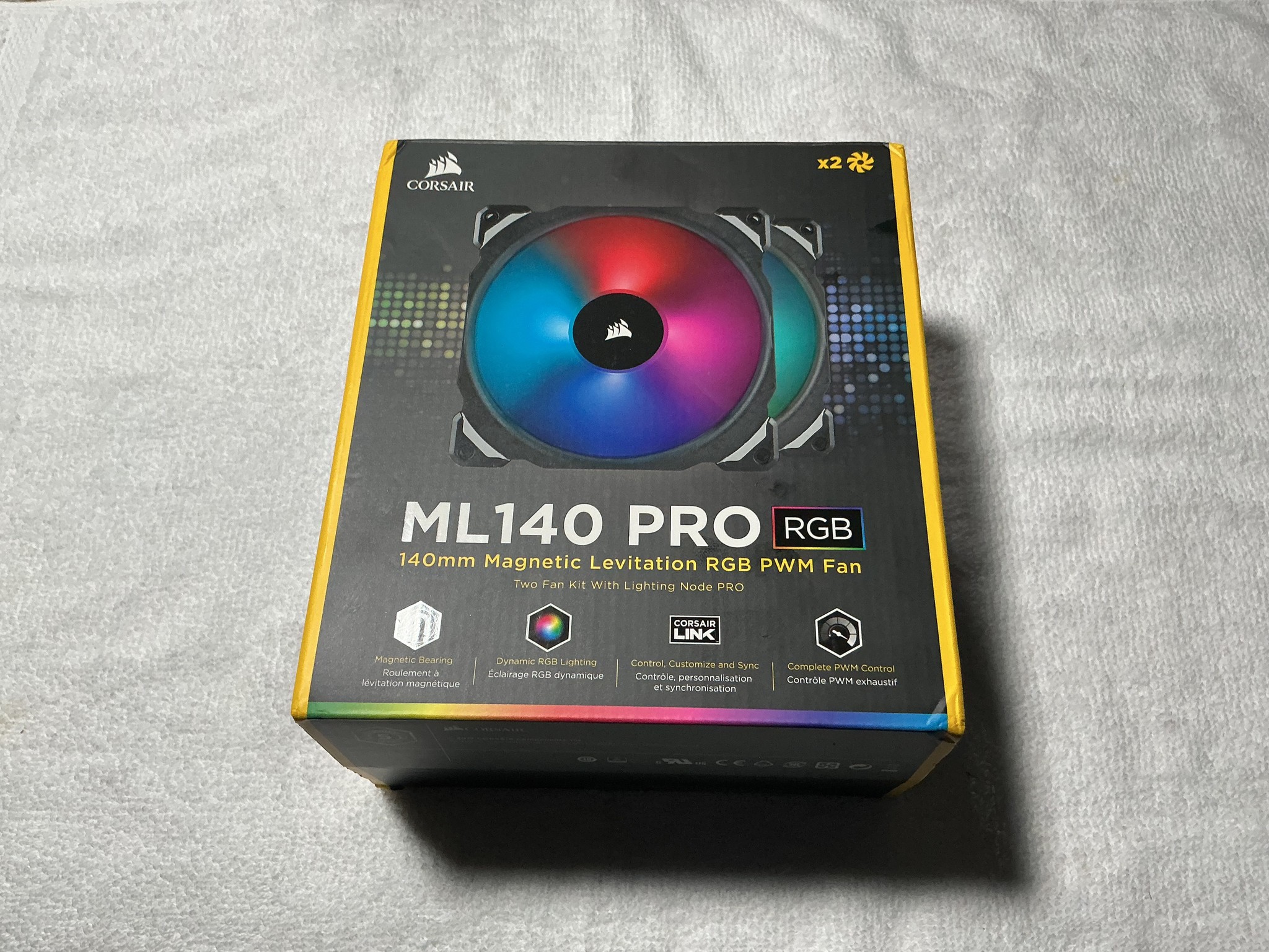 NEW in Box - CORSAIR ML140 PRO RGB 2-Pack with Lighting Node 140mm Magnetic Levitation RGB PWM Fan