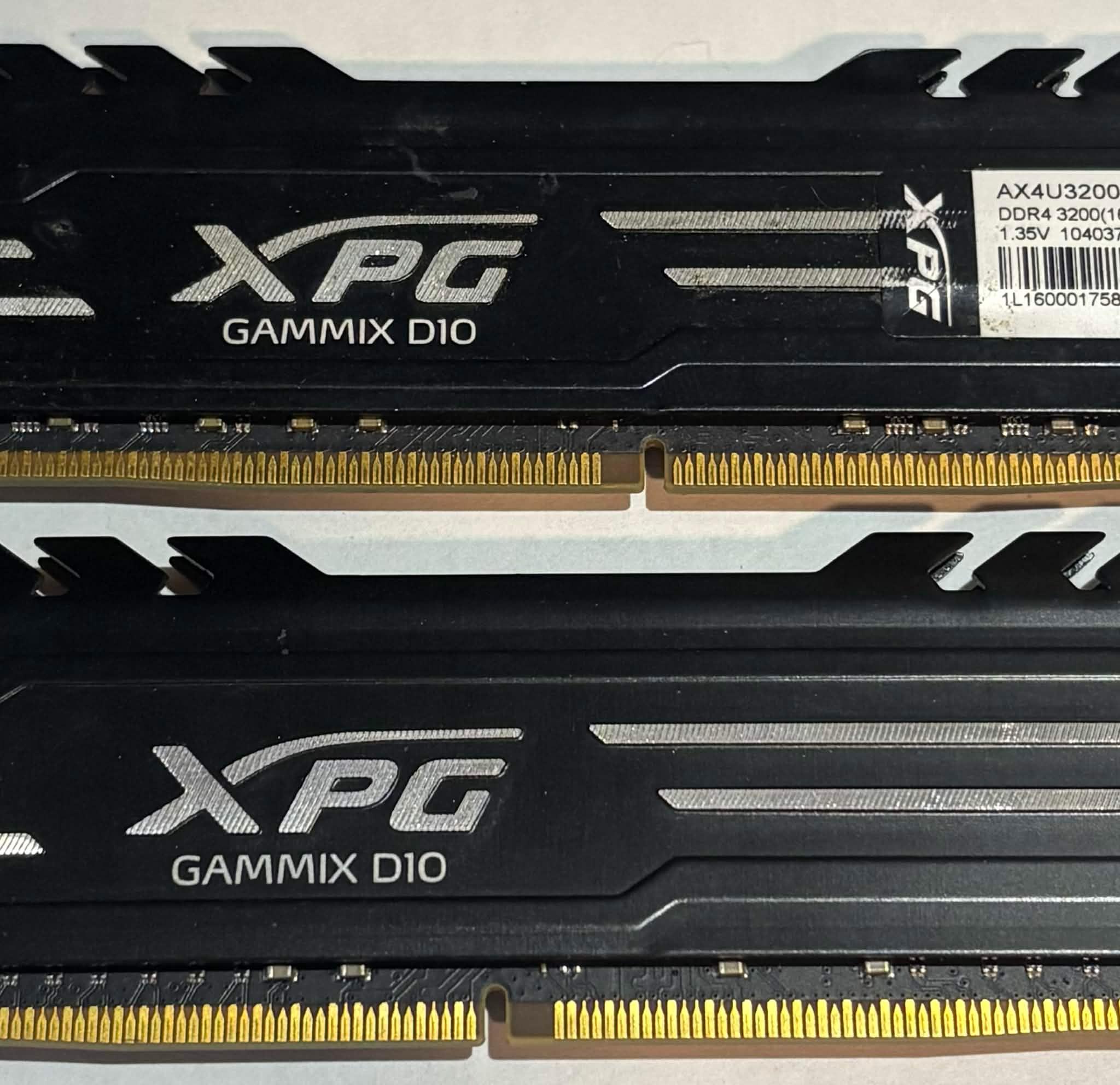 XPG Gammix D10 16GB (2x8GB) DDR4 3200MHz CL16 Gaming Memory Kit | Tested Working