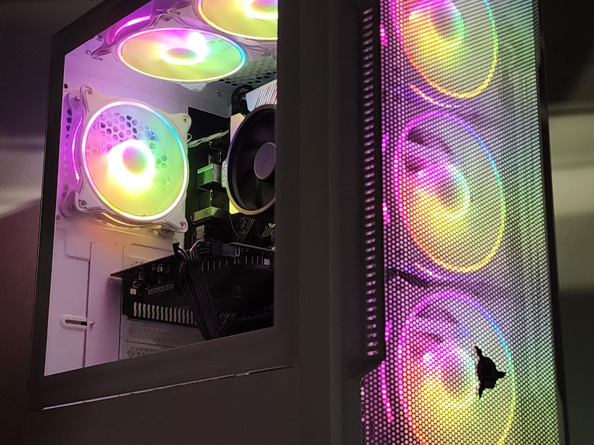 Gaming PC Ryzen 5 3600 16GB RAM 256GB SSD + 1TB HDD GTX 1650 4GB Win11 Computer