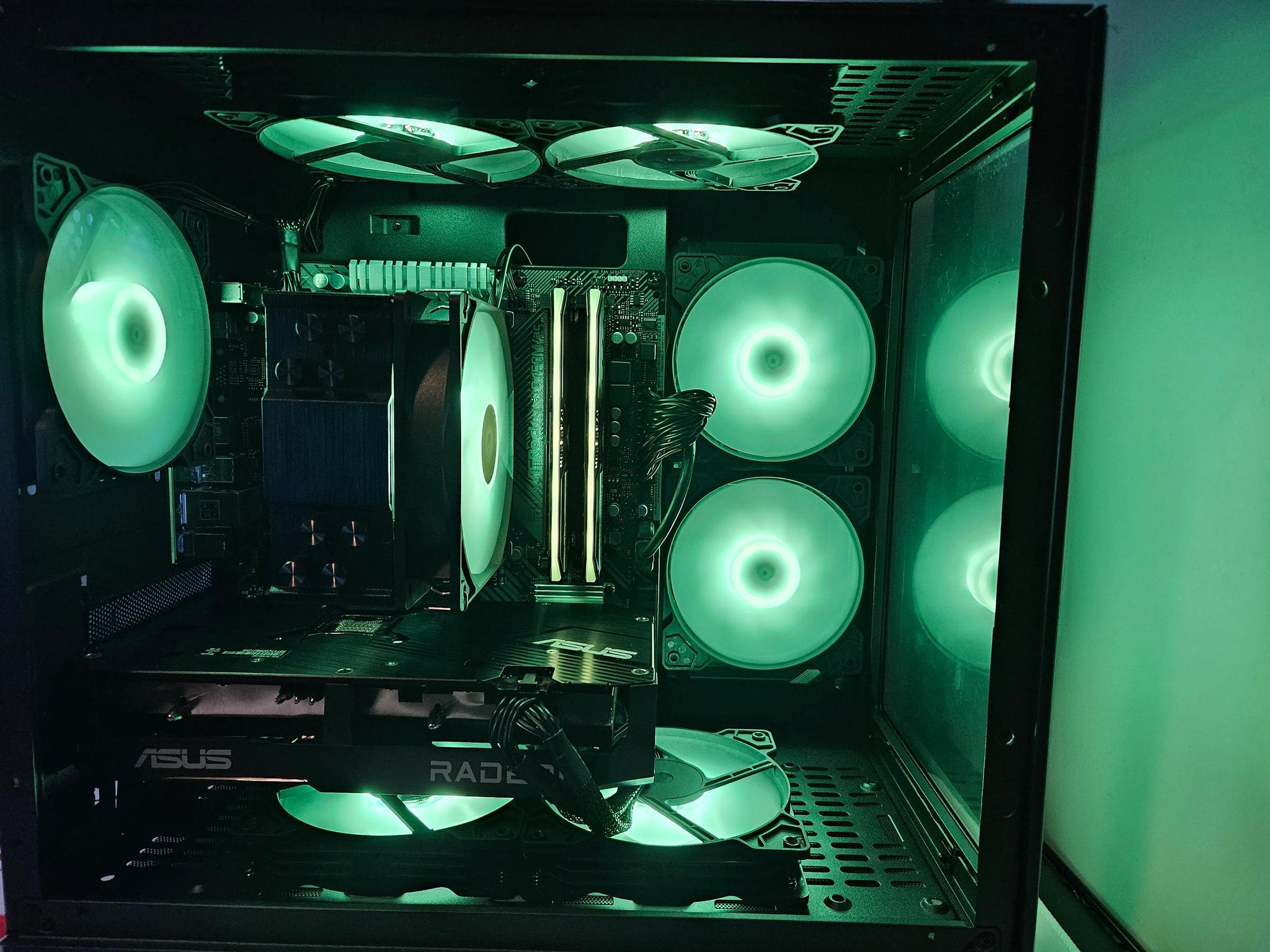 Dark Side Gaming RIG Ryzen 5 / 16GB / 1TB SSD / RX 7600