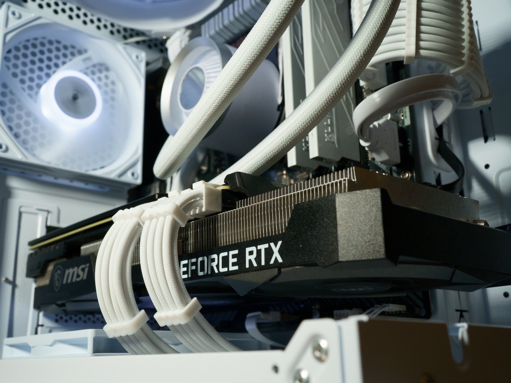 Gaming PC | RYZEN 7 3700X | RTX 3070 8GB | 16GB RAM | 1TB SSD