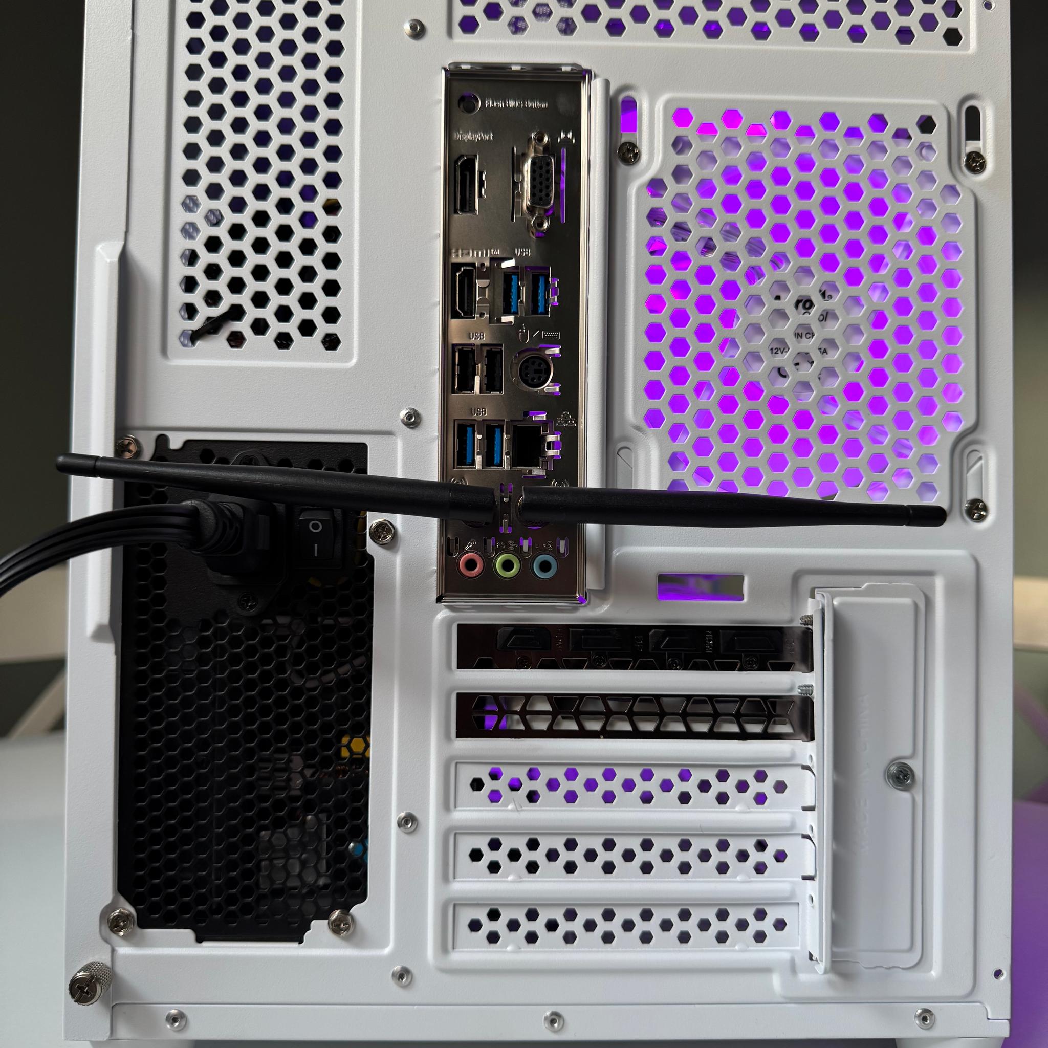 White Nova | Custom Gaming PC | 3060 TI - R5  5600G - 32GB Ram - 1 TB Nvme