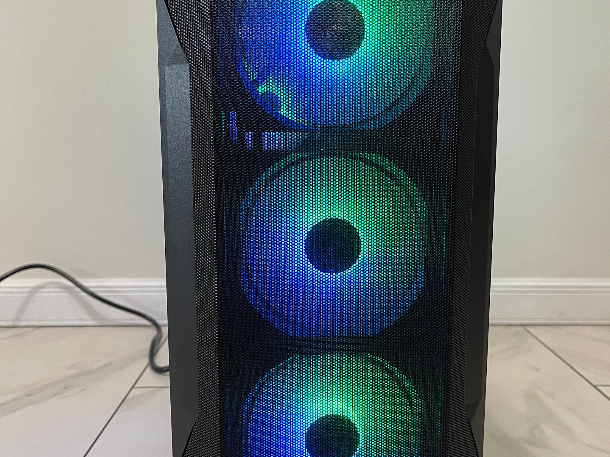NVIDIA GTX TITAN X 12GB, Intel Core i3-10100, 16GB RAM, 1TB Storage, Gaming PC w/ Wi-Fi & BT