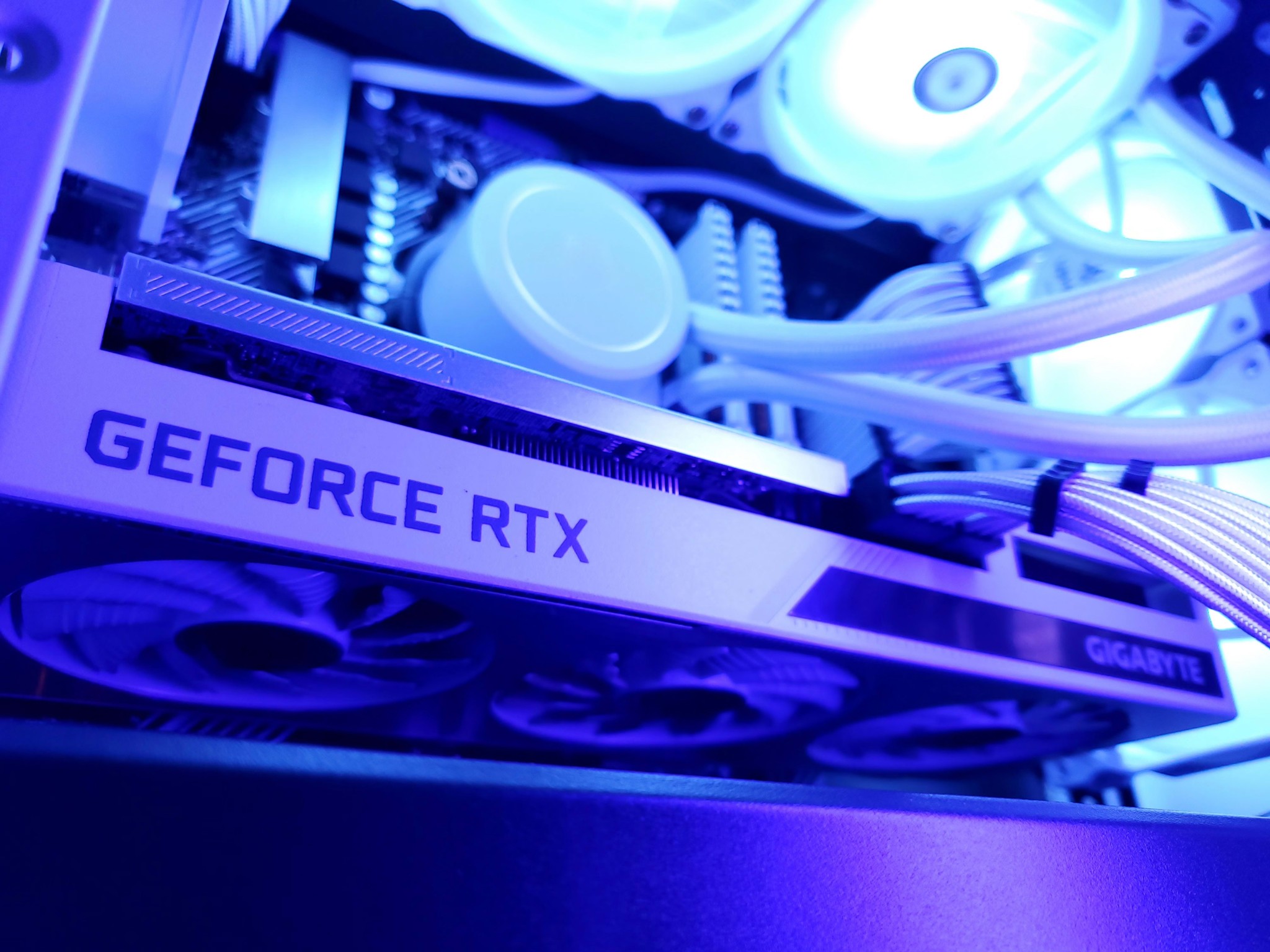 cloud | RTX 3060Ti - Ryzen 7 3700x Gaming and Streaming PC