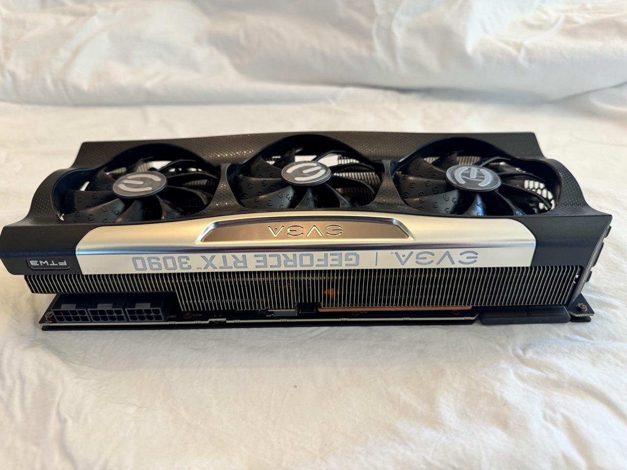 EVGA 3090 FTW3 Ultra - Excellent Condition - Includes Warranty!