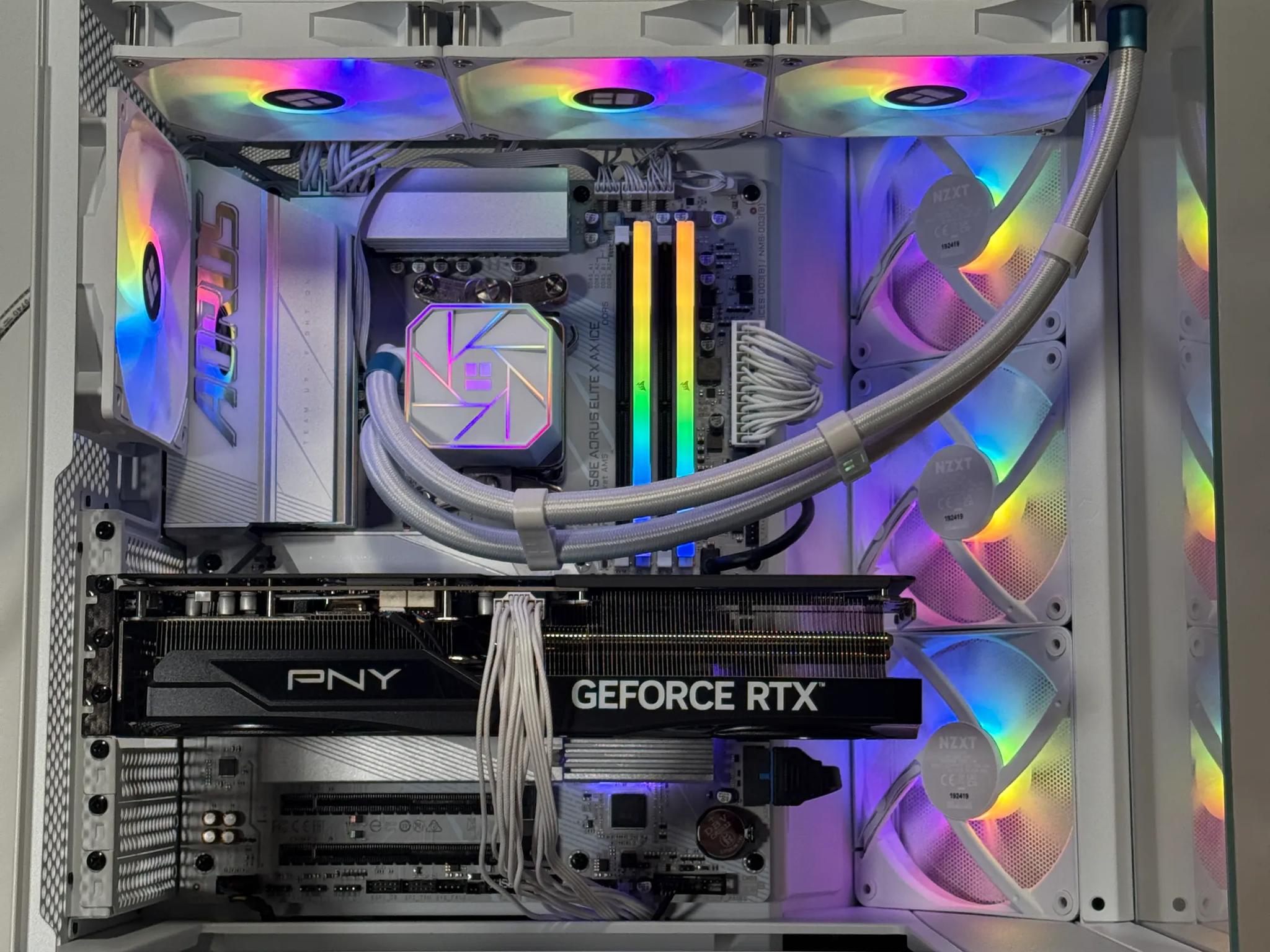 Ryzen 9900x RTX 5070ti Gaming PC