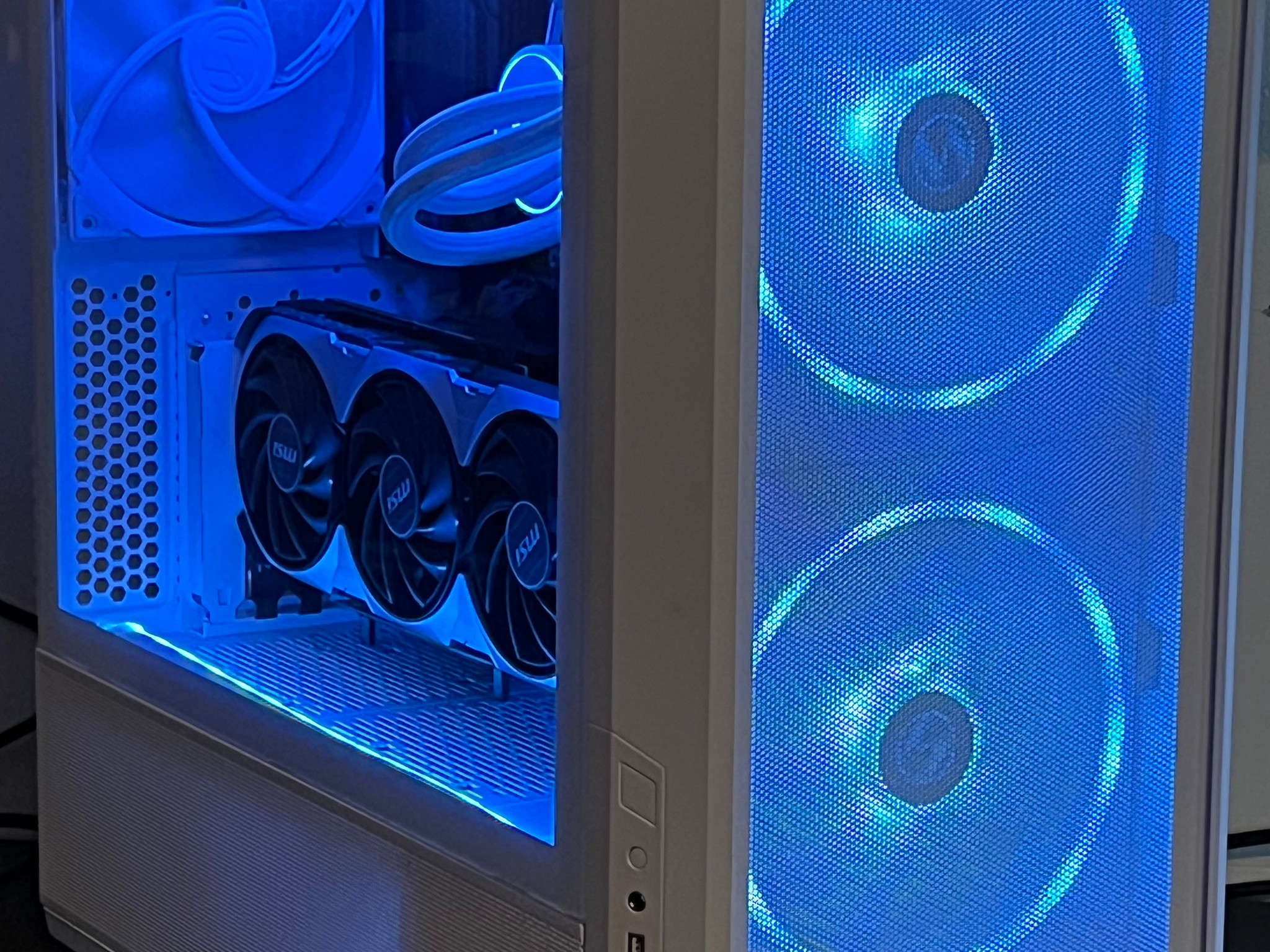 (ARK ANGEL)ryzen 9 7900x/  4070ti 4k high fps gaming and creator monster need and more