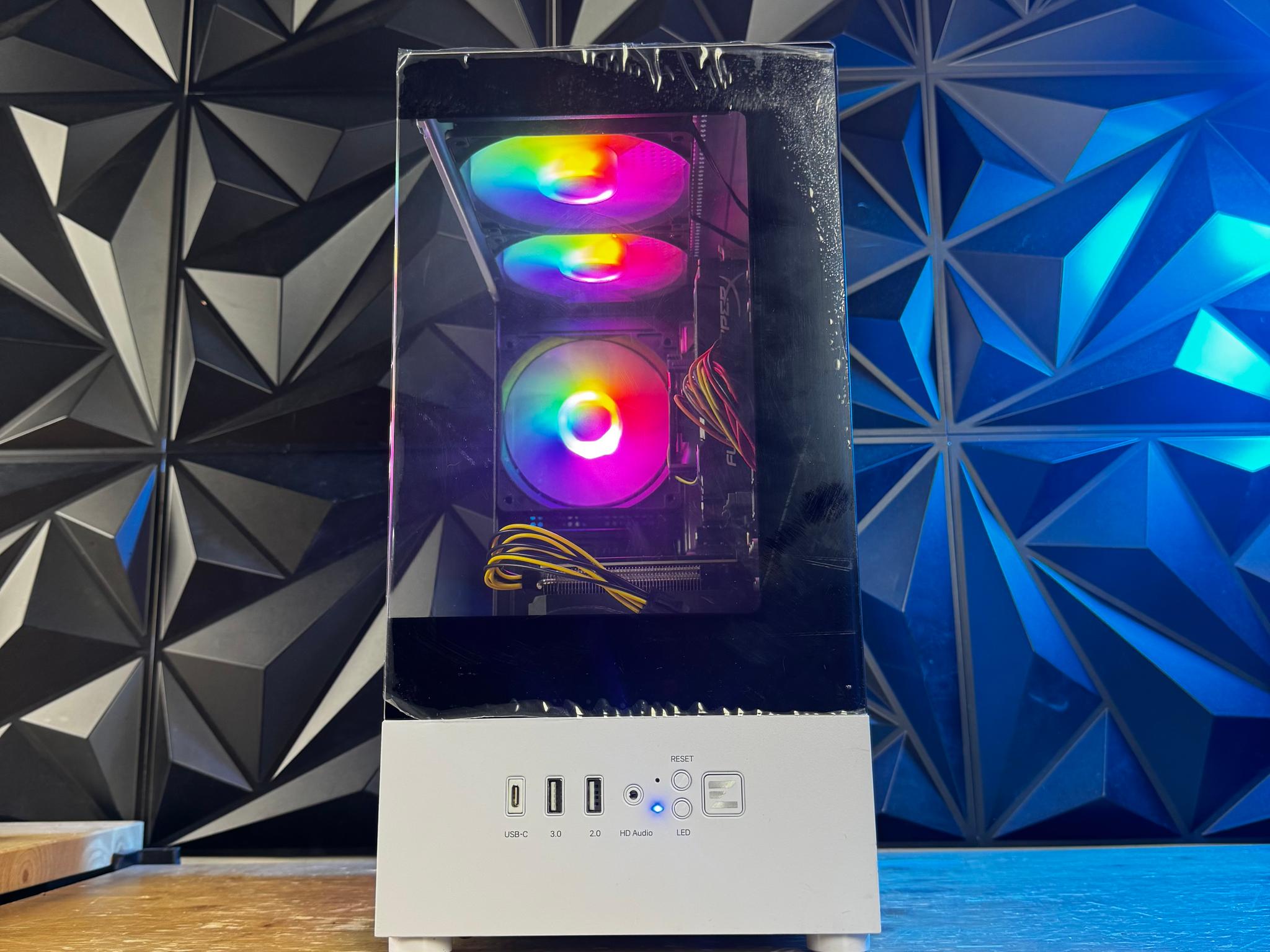 Nvidia GTX 1660 Super | Intel core i7 3.4ghz | 16GB RAM | SSD+1TB | Wi-Fi/BT | Win 11 - GAMING READY