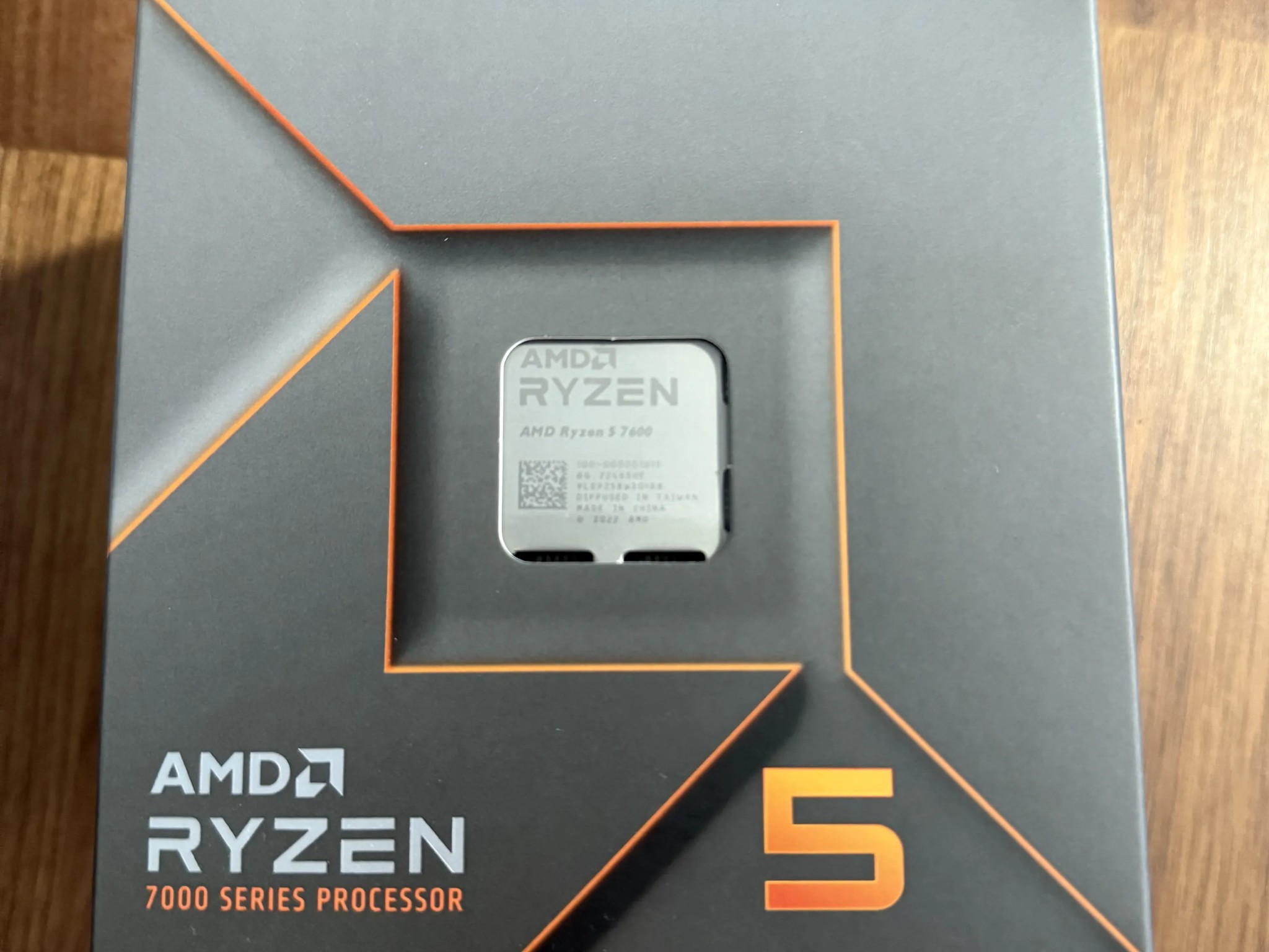 AMD Ryzen 5 7600 CPU