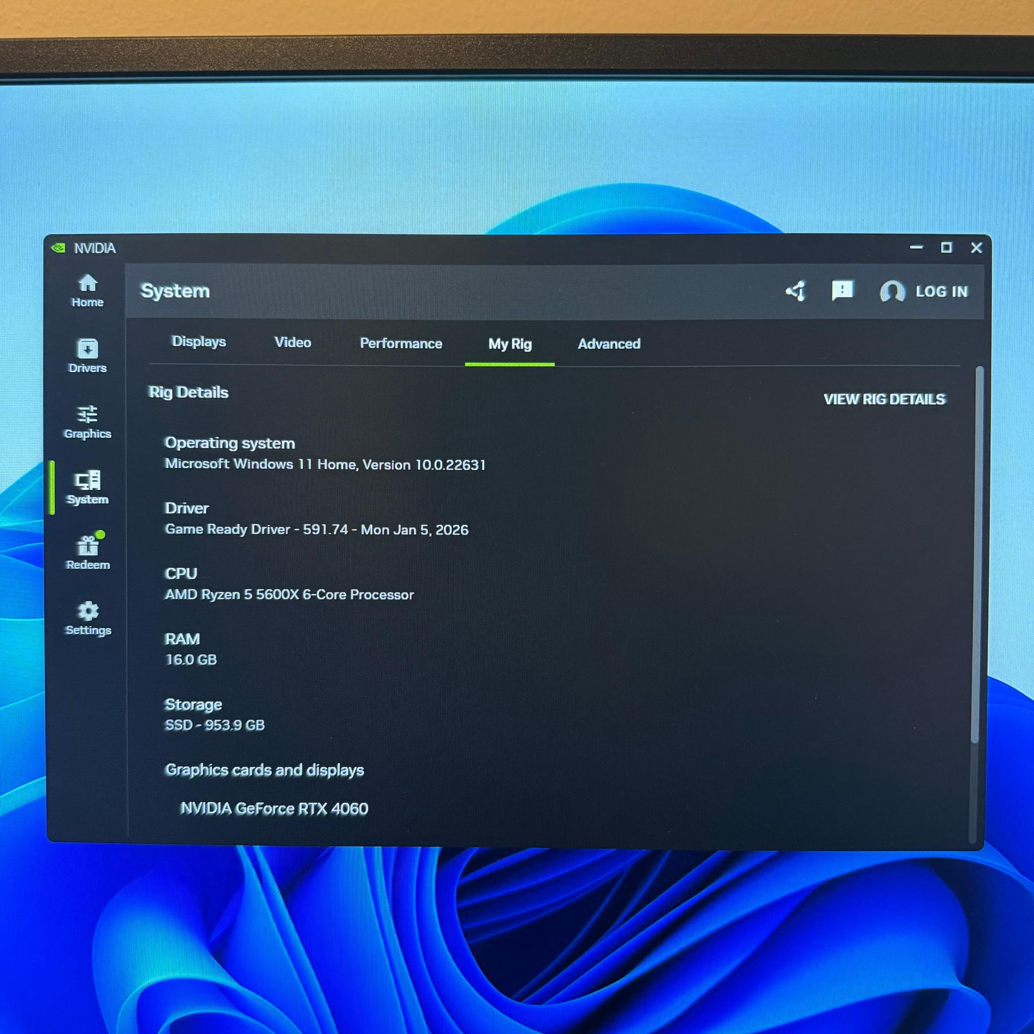 4060, Ryzen 5 5600X Gaming PC 1080p Beast, Small Profile