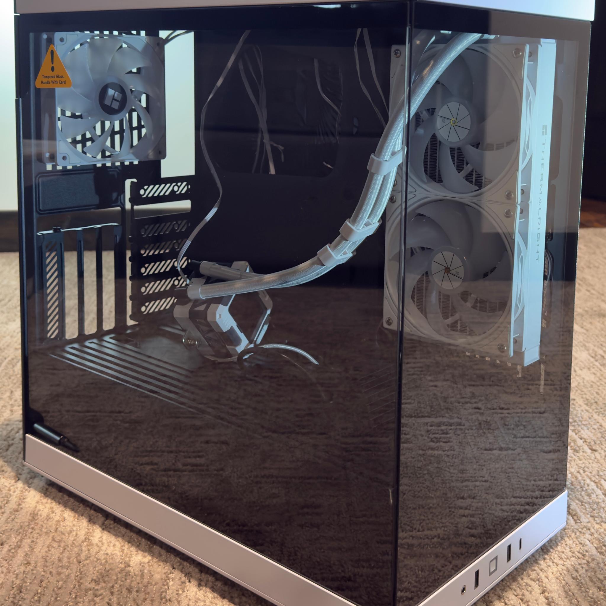 HYTE Y40 Panda PC Case + 1000WPSU + 240mm AIO Cooler + 7x Fans + Keyboard Bundle