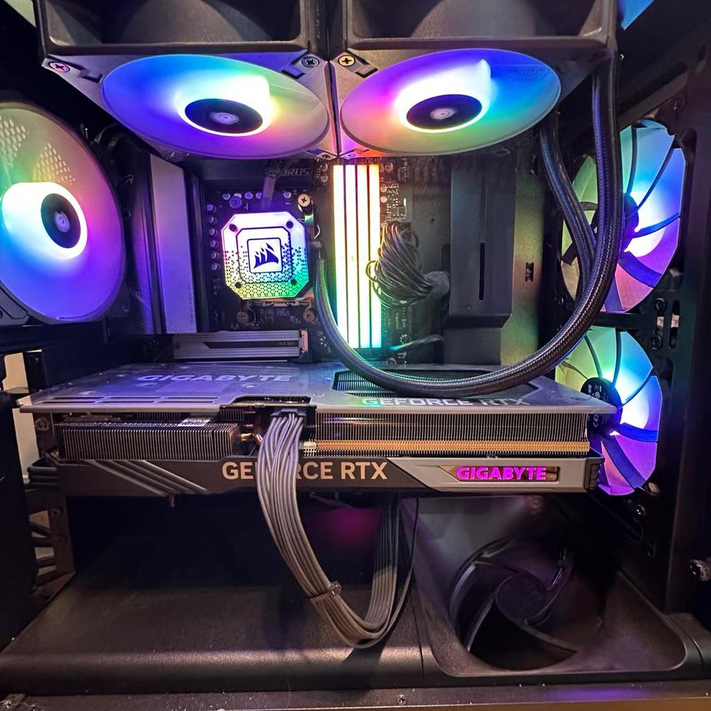 [QUICK SALE] SOLID Gaming & Editing PC - RTX 4070TI | RYZEN 9 7950X | 128GB DDR5 RAM | 2TB M.2 SSD