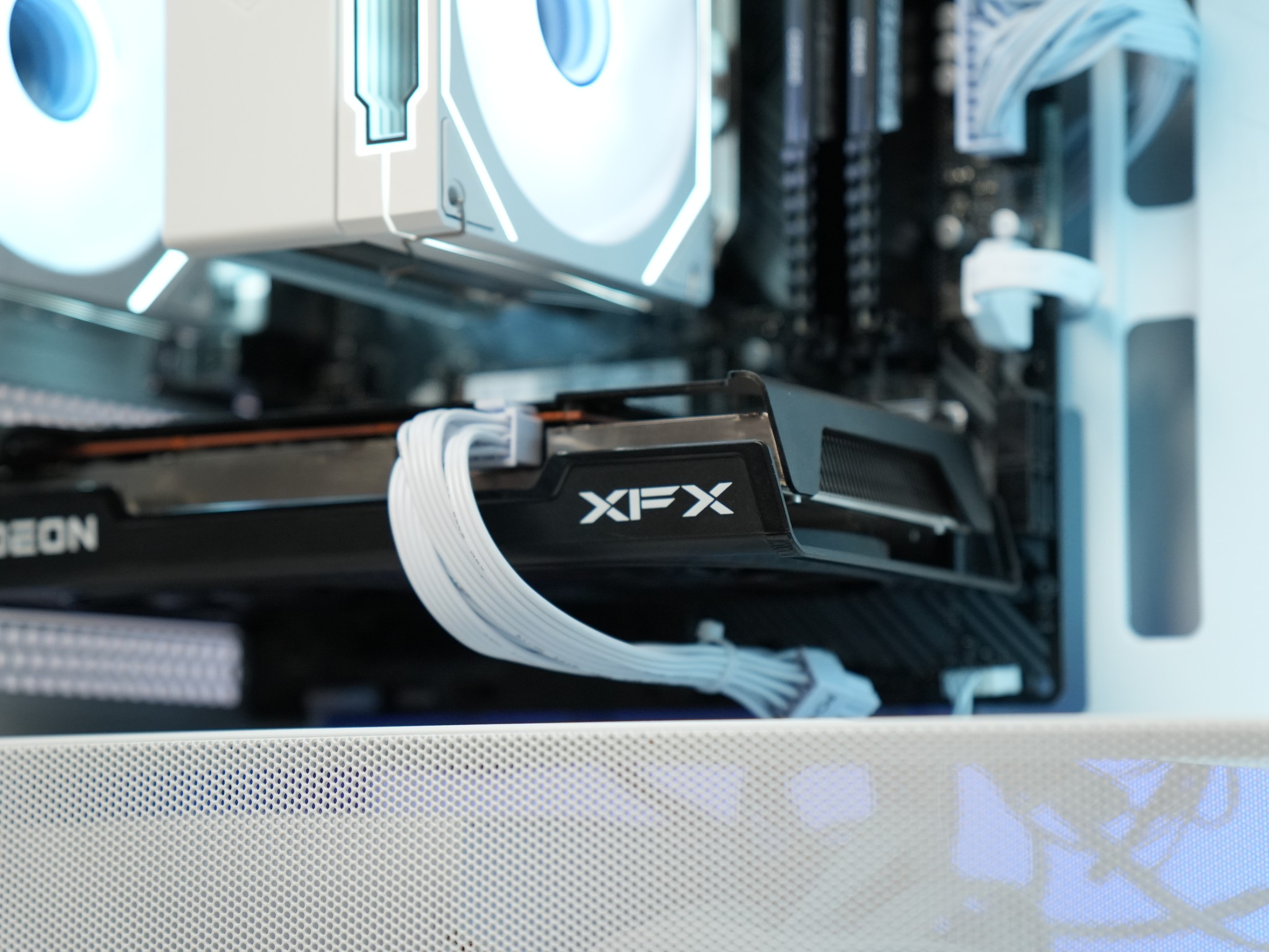 Gaming PC | RYZEN 5 5500 | RX 6600 | 16GB DDR4 | 1TB SSD | WIFI & BT | WINDOWS 11