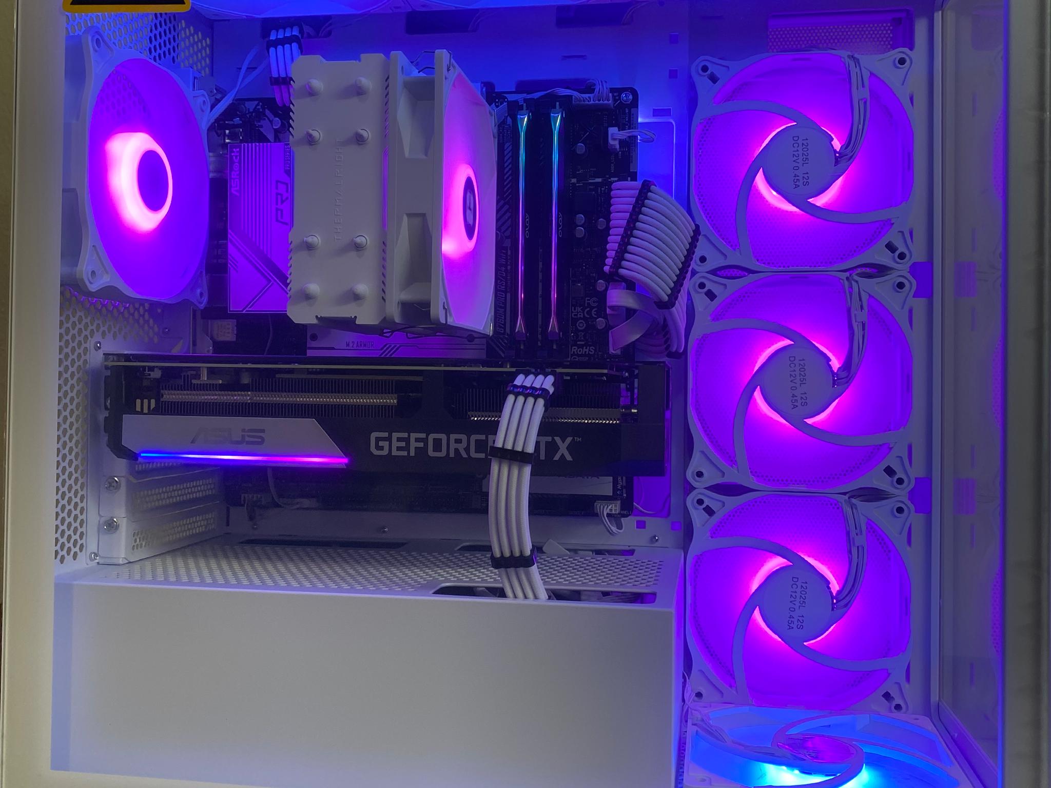 Diorite IV i3 13100f RTX 3060 Ti 32GB DDR4 2TB NVME