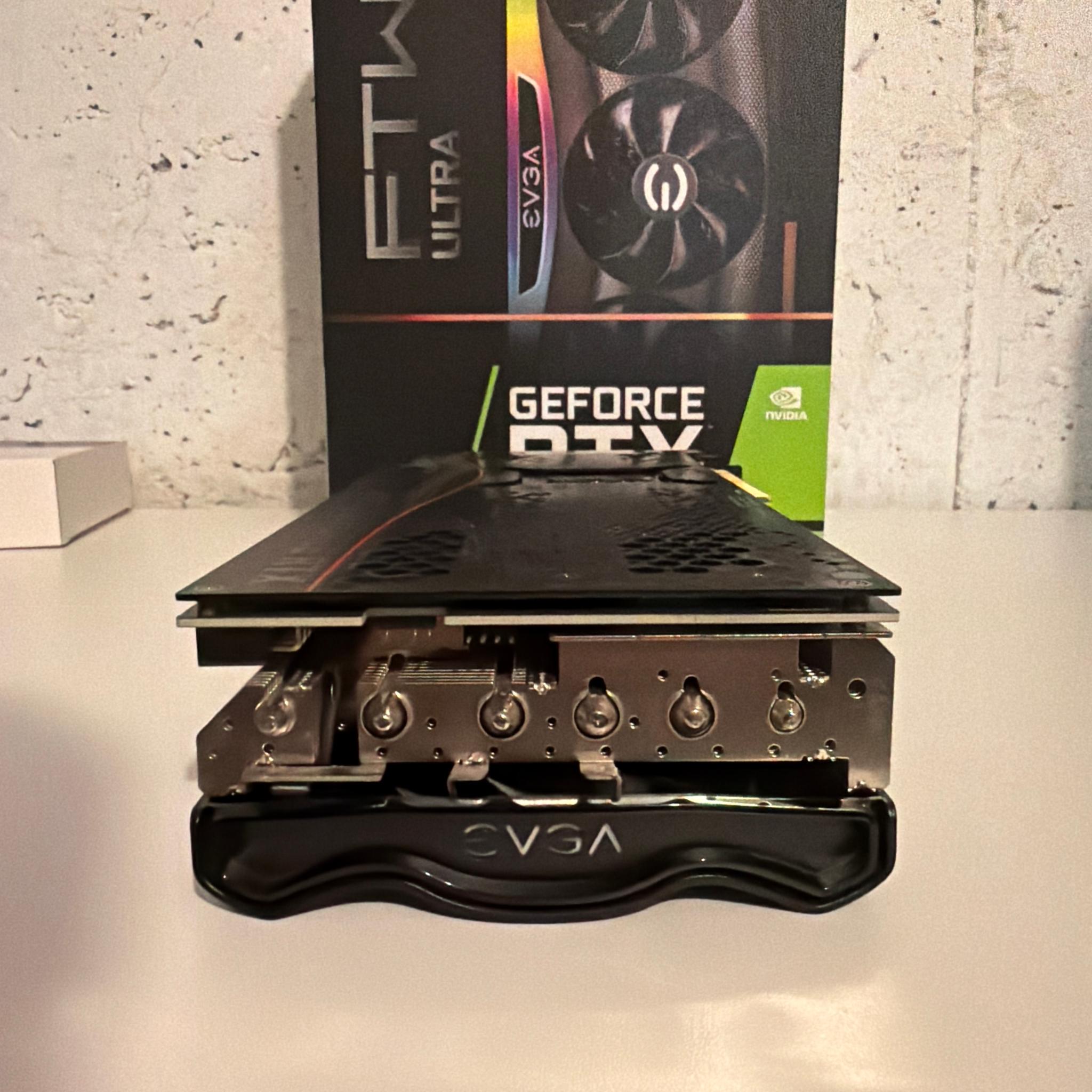 EVGA FTW3 Ultra Gaming GeForce RTX 3080 12GB LHR