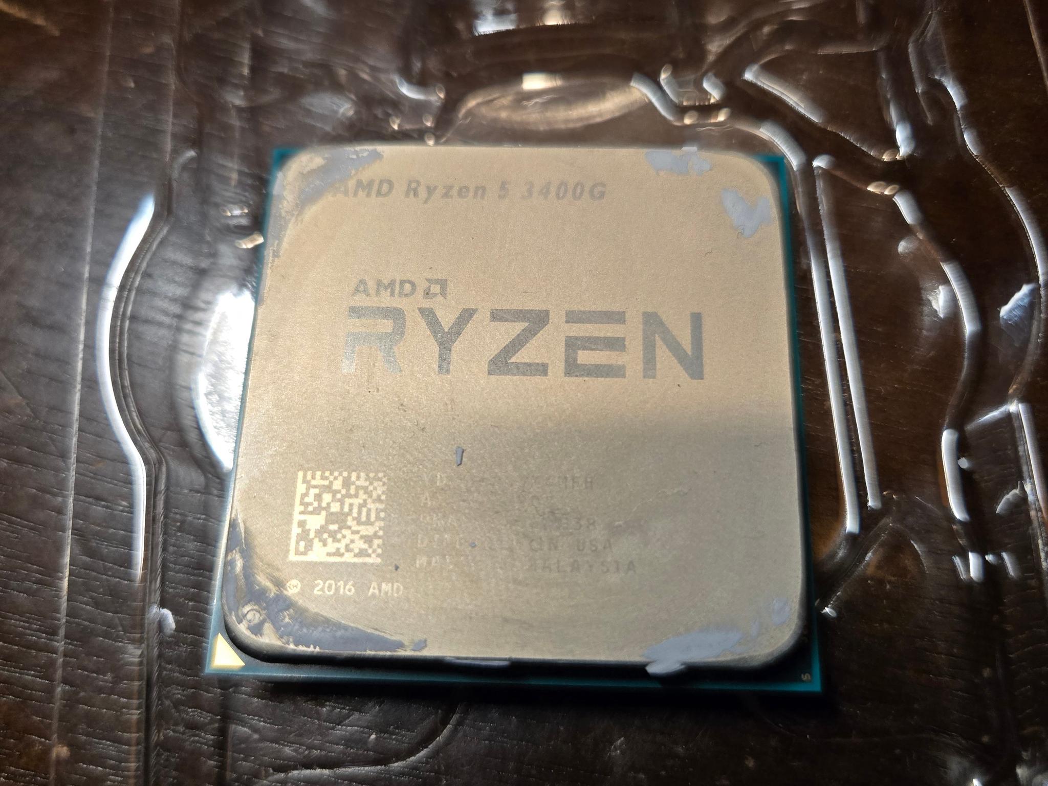 AMD Ryzen 5 3400G w/ Wraith Cooler. AM4. 4 Cores / 8 Threads. 3.7ghz base/4.2ghz boost