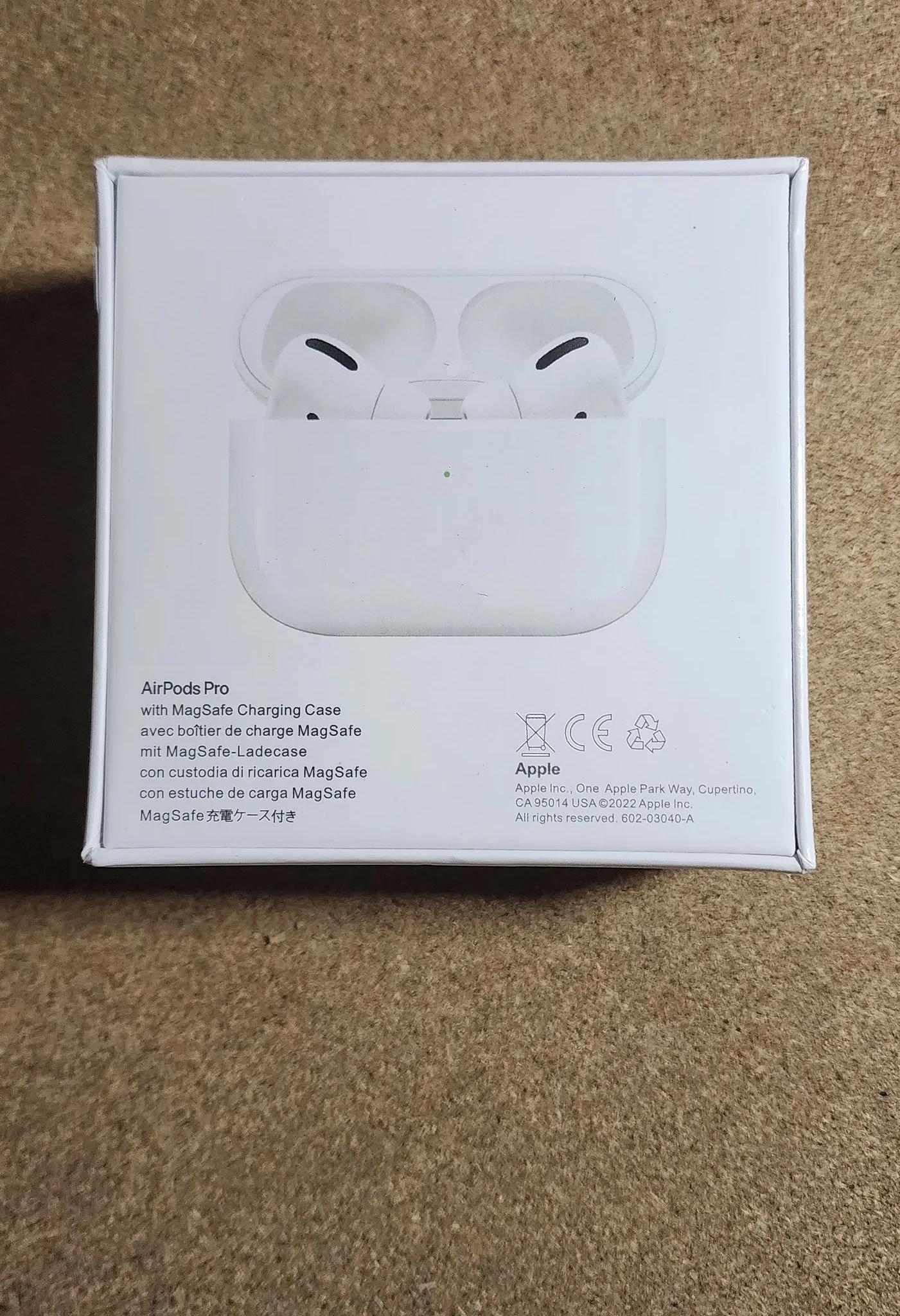 SEALED Apple airpid pro 1st gen
